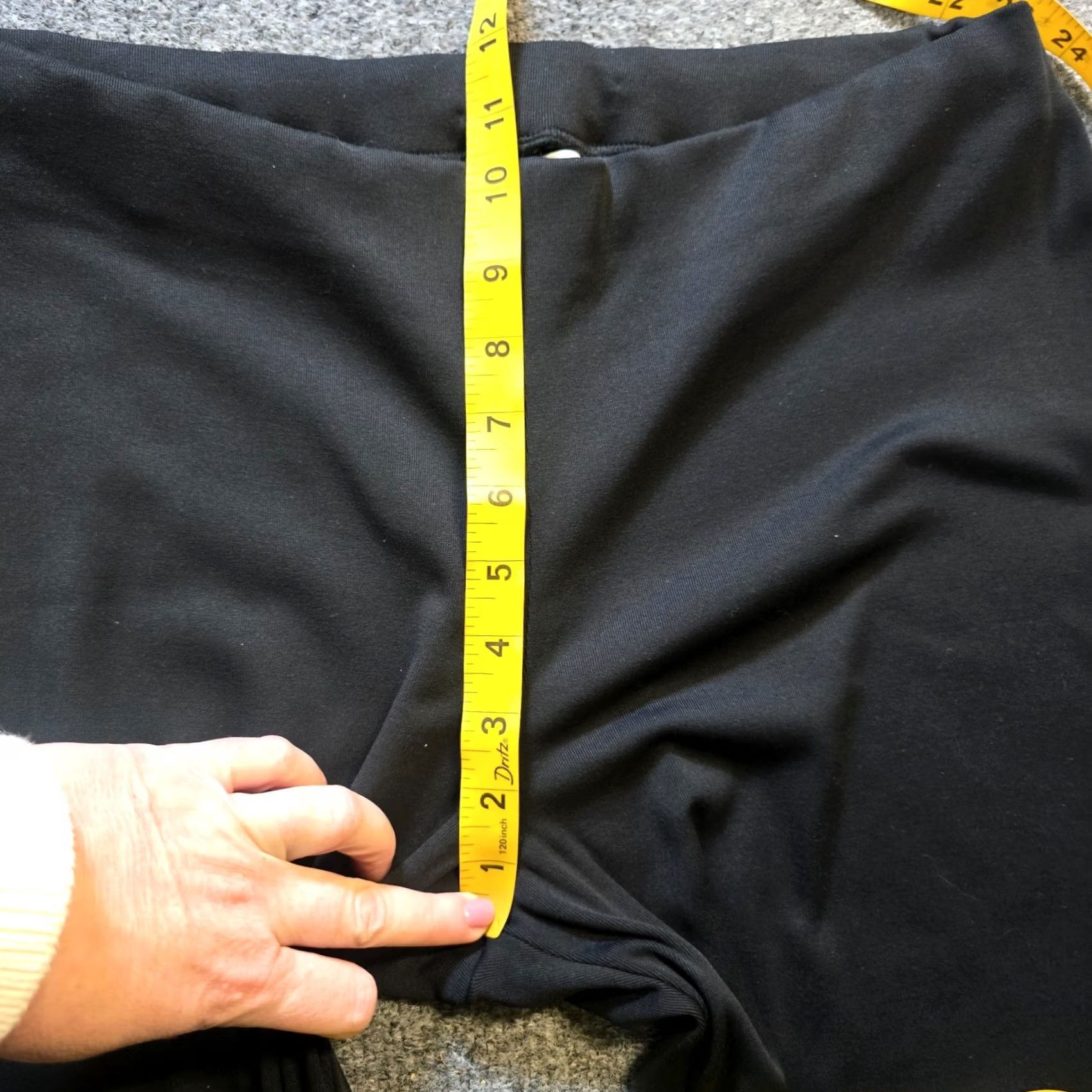 Vintage CAbi Pants Womens Medium Black Wide-Leg Cropped Pull On Stretch Casual Size 32" / US 10 / IT 46 - 5 Thumbnail