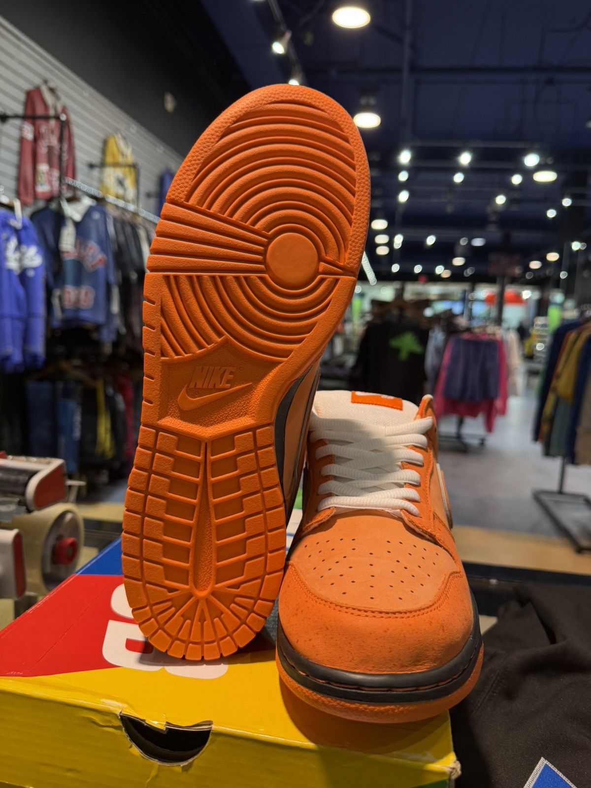 Nike Size 10.5 - Nike SB Dunk Low Concepts Orange Lobster Size US 10.5 / EU 43-44 - 7 Thumbnail