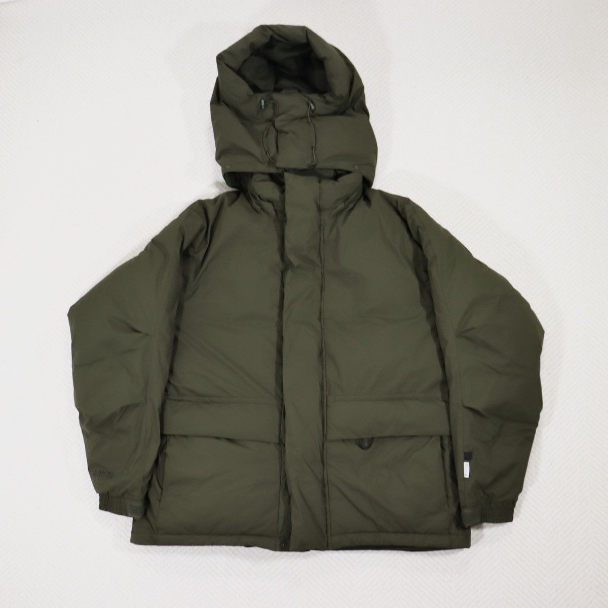 21aw daiwa pier39 GORE-TEX DOWNJACKET XL