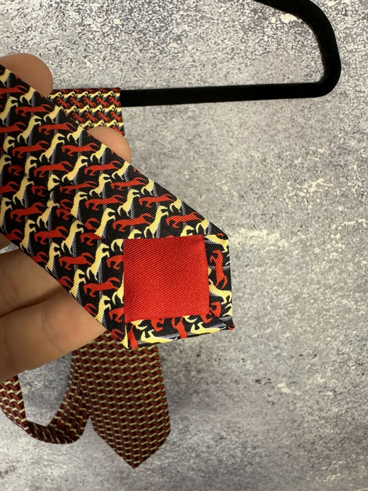 Hermes Vintage Collector’s Hermes Silk Tie Horse Monogram Size ONE SIZE - 8 Thumbnail