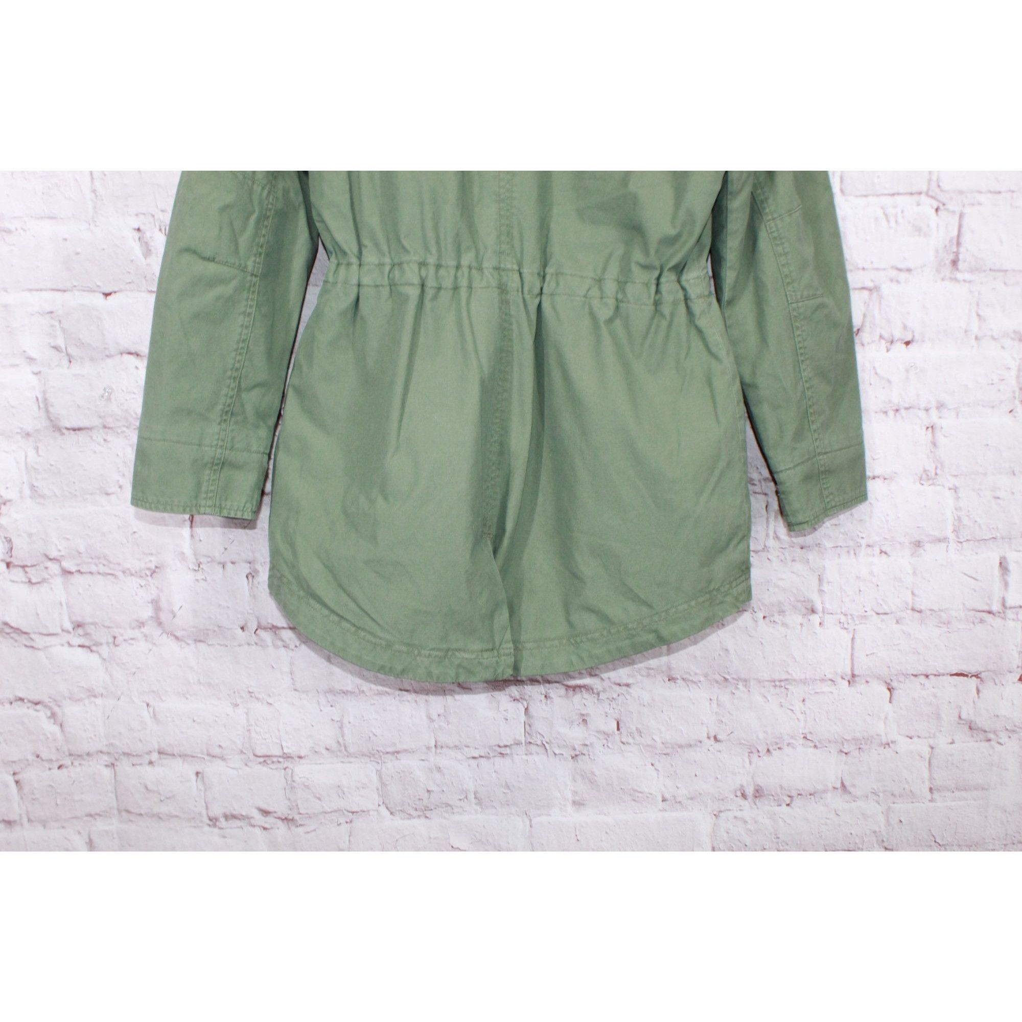 L.L. Bean LL Bean Women's East End Parka Deep Olive Size Small Pet Size S / US 4 / IT 40 - 5 Thumbnail