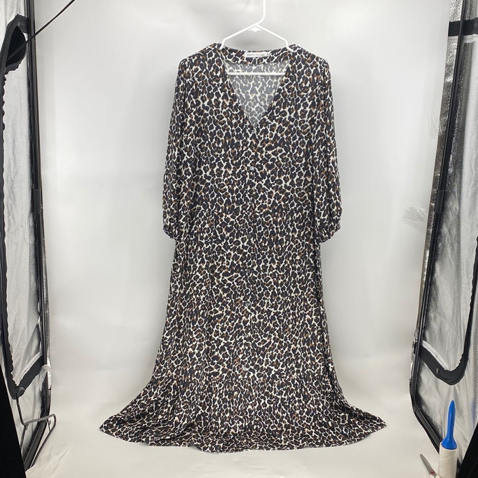 Rebecca Minkoff Rebecca Minkoff chelsea leopard print button front dress M Size M / US 6-8 / IT 42-44 - 6 Thumbnail