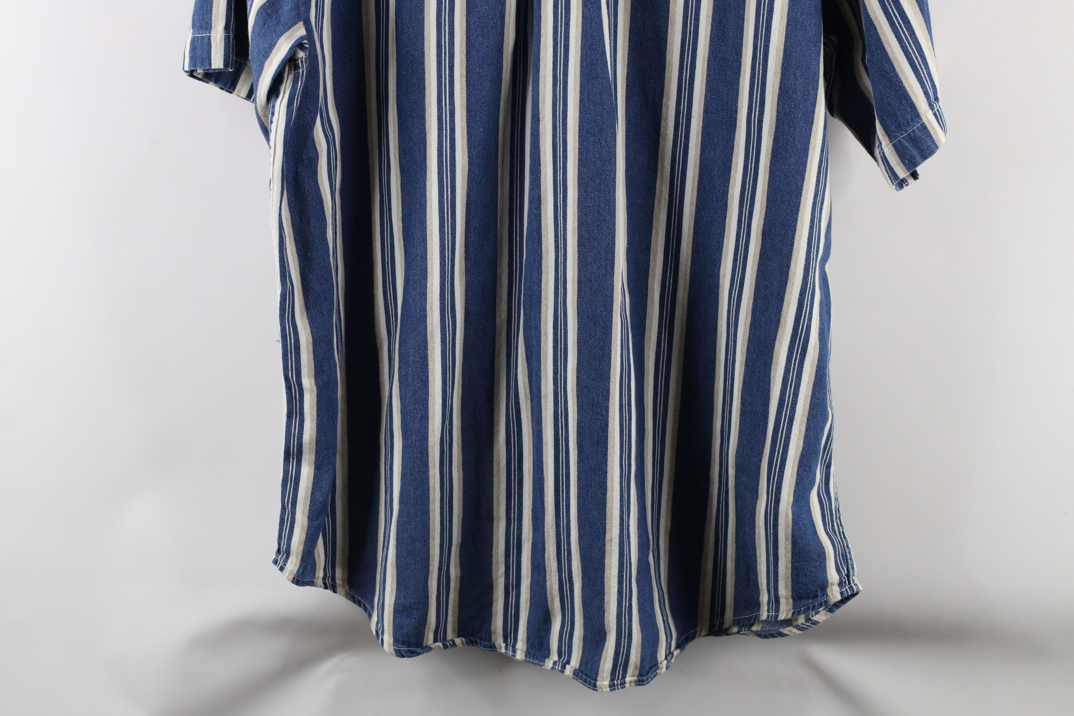 Vintage Vintage 90s Streetwear Striped Baggy Denim Button Down Shirt Size US L / EU 52-54 / 3 - 14 Thumbnail