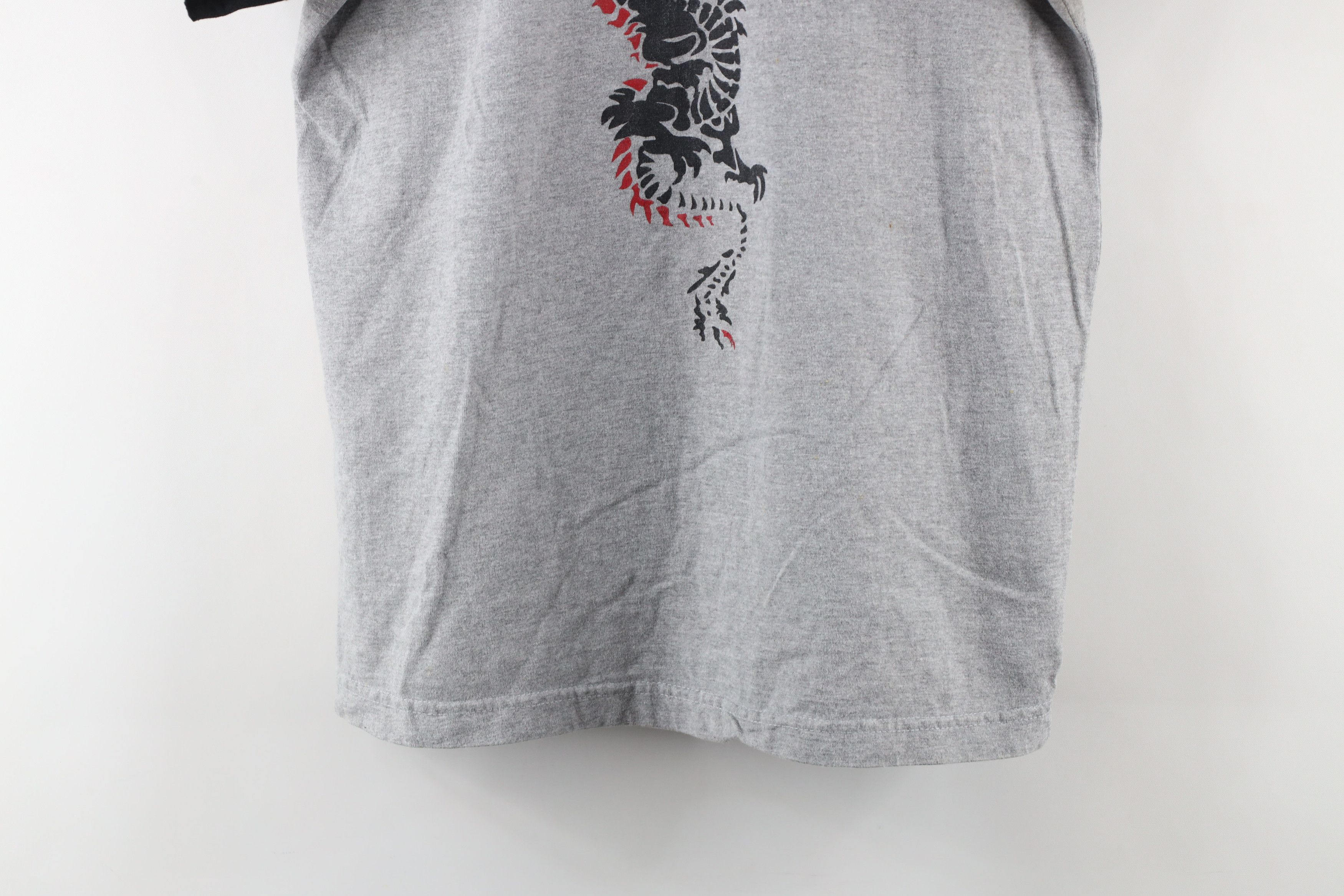 Vintage Vintage 90s Paco Sport Spell Out Dragon Cut Off T-Shirt Size US S / EU 44-46 / 1 - 3 Thumbnail