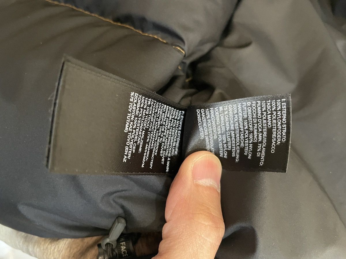 Supreme × The North Face Supreme The North Face Nuptse Vest Fur Size US M / EU 48-50 / 2 - 7 Thumbnail