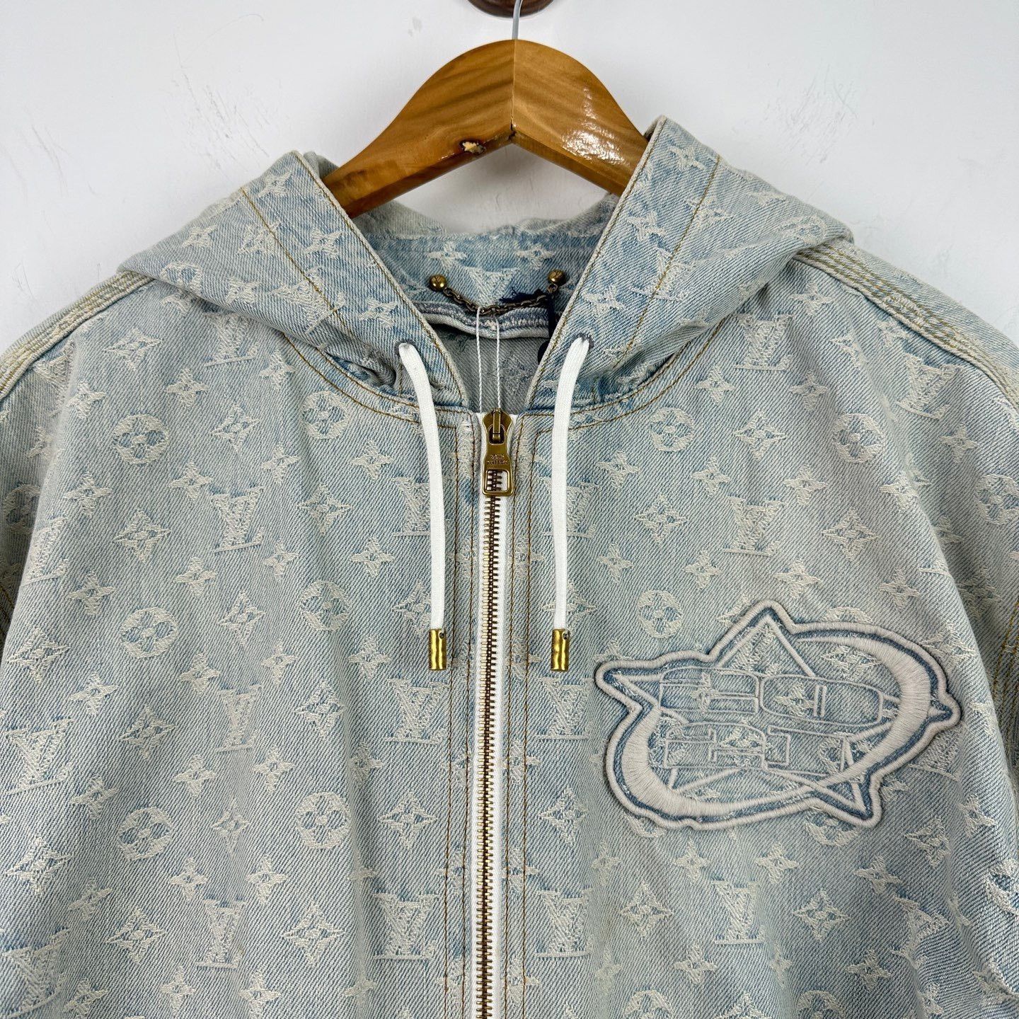 Louis Vuitton Louis Vuitton NBA Limited Full Logo Denim Jacket Size US XXS / EU 40 - 4 Thumbnail