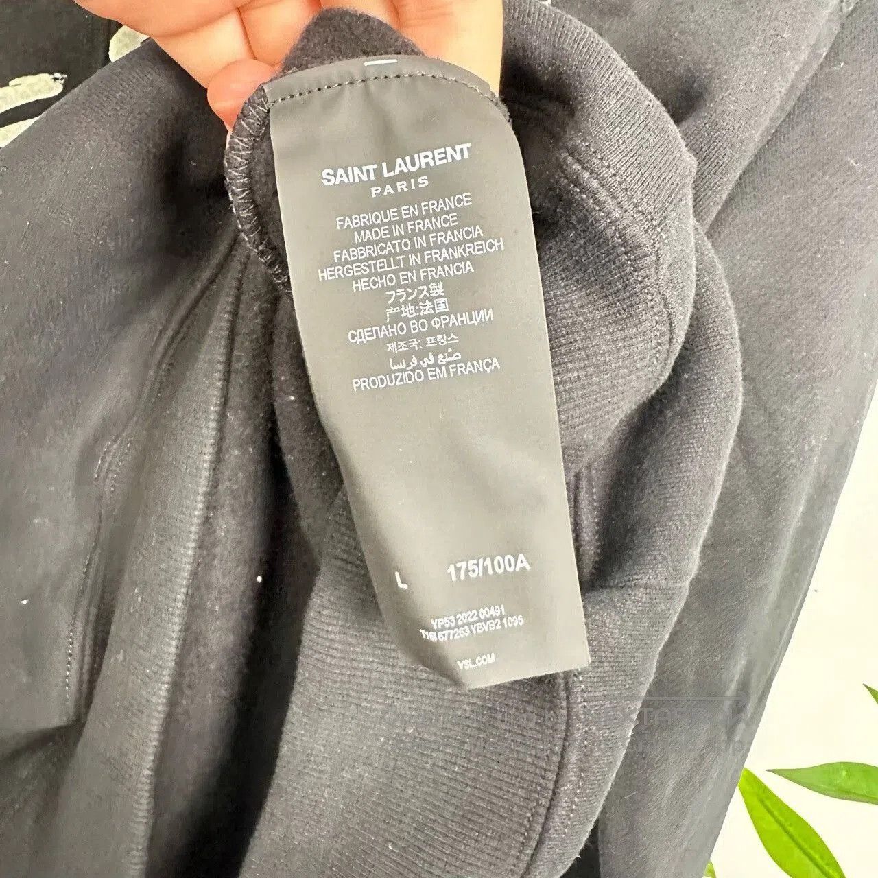 Saint Laurent Paris Saint Laurent YSL New Vintage Hoodie L. Size US L / EU 52-54 / 3 - 6 Thumbnail