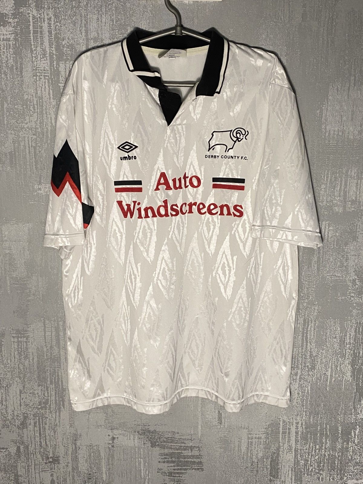 Umbro Retro Derby County Umbro Soccer Jersey 1991/93 Home Football Size US XL / EU 56 / 4 - 1 Thumbnail
