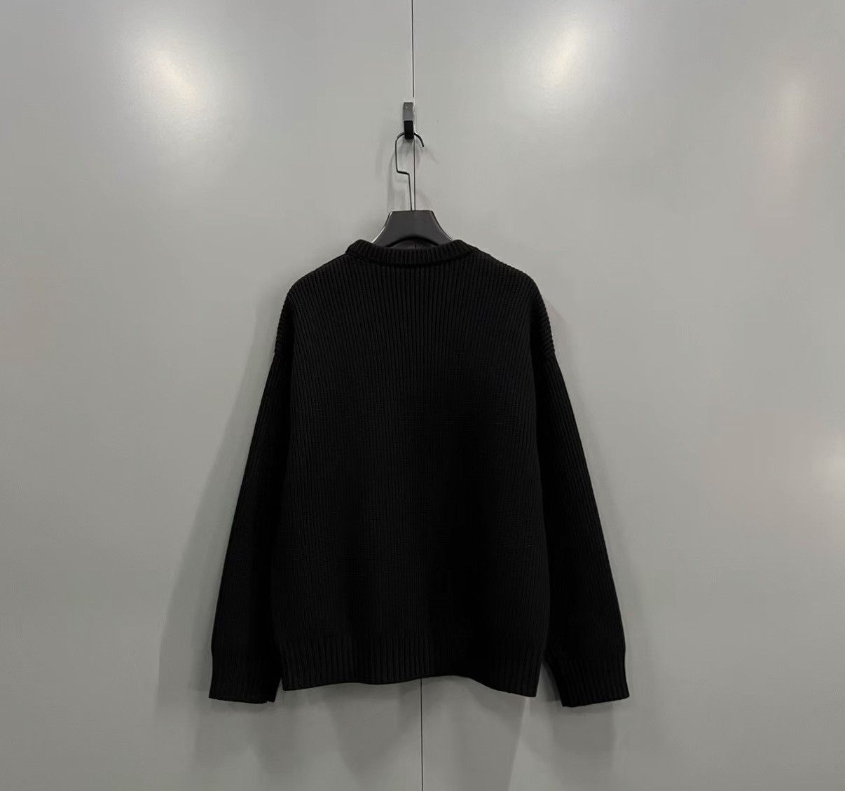 Burberry Burberry Black Triangle Cut-out Knit Sweater J41 Size US S / EU 44-46 / 1 - 2 Thumbnail