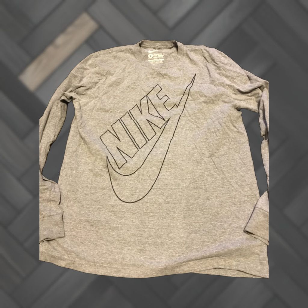 Nike NIKE Men's Long-Sleeve T-Shirt Gray sz L Standard Fit Dri-FIT Training T-Shirt Moisture Wicking Crew Neck Size US L / EU 52-54 / 3 - 1 Thumbnail