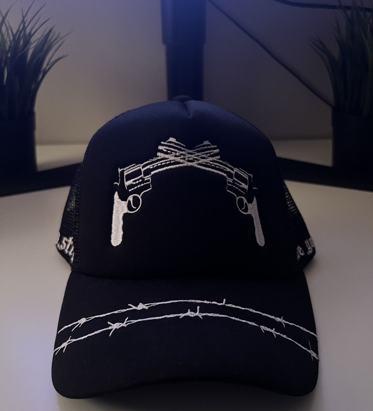 Supreme × Vintage So Strict QuickDraw Trucker Hat Size ONE SIZE - 5 Thumbnail