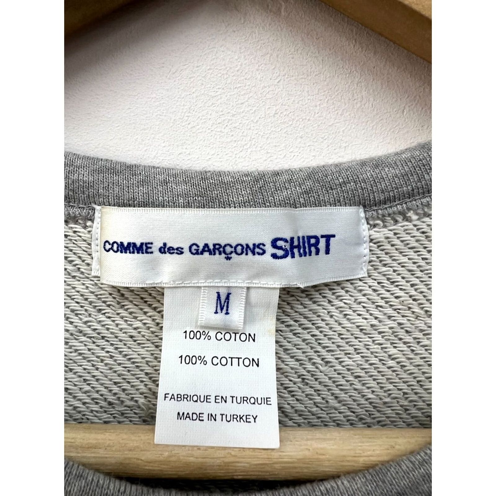 Comme des Garcons Girl Comme Des Garcons Shirt Yue Minjun Printed Sweatshirt Crew Neck Men's M Navy Pullover Sweatshirt Vintage Mens Print 90s Size US M / EU 48-50 / 2 - 3 Thumbnail