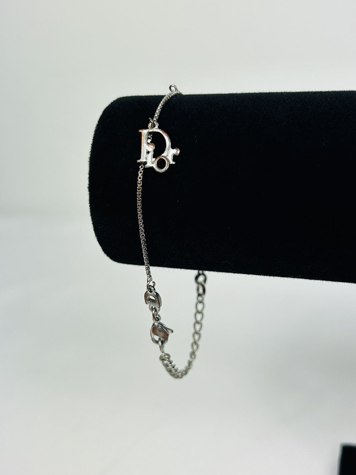 Dior Dior Logo Bracelet Size ONE SIZE - 1 Thumbnail