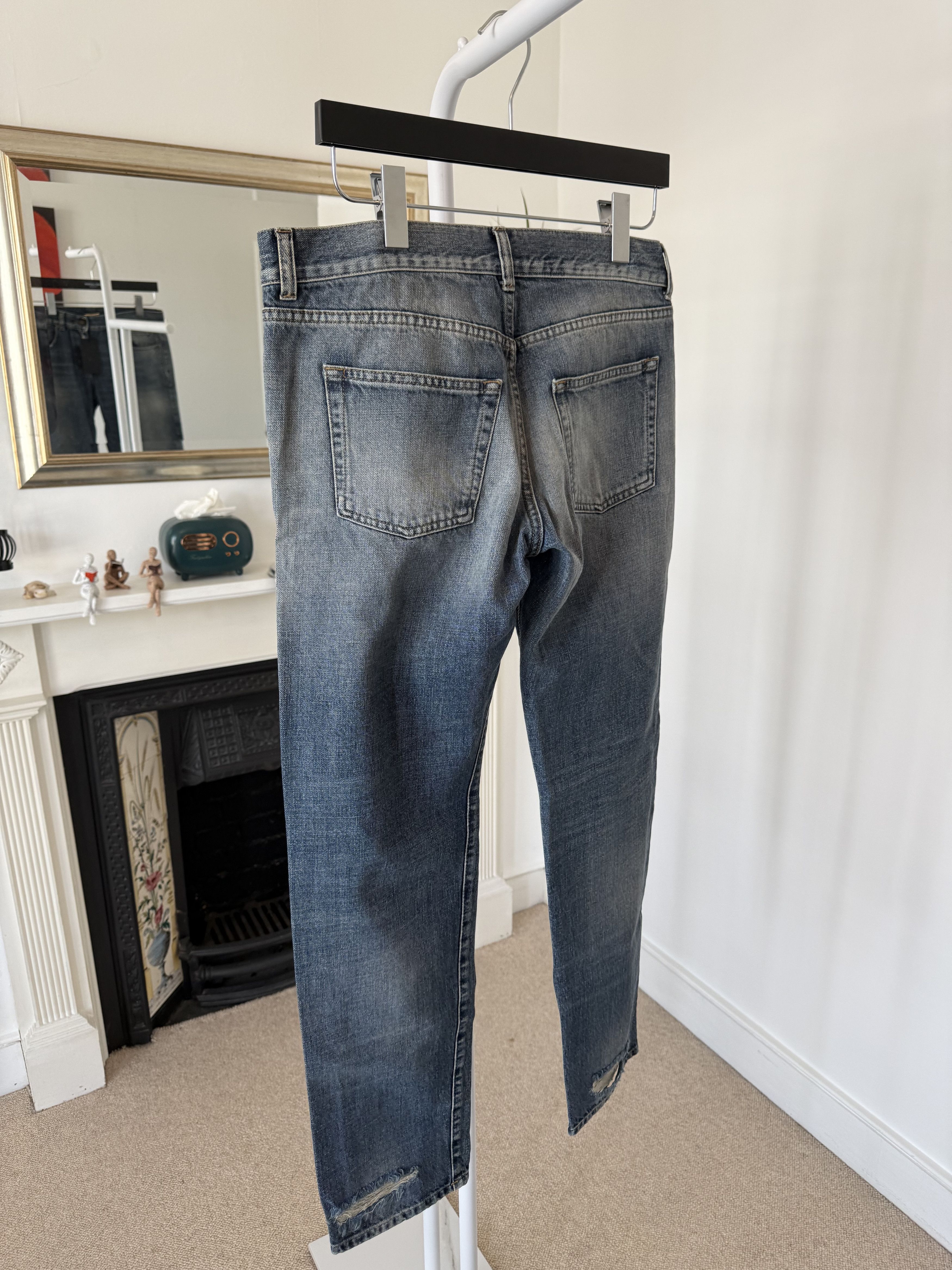 Saint Laurent Paris FW17 Saint Laurent D23 Destroyed Denim Size 30" / US 8 / IT 44 - 4 Thumbnail