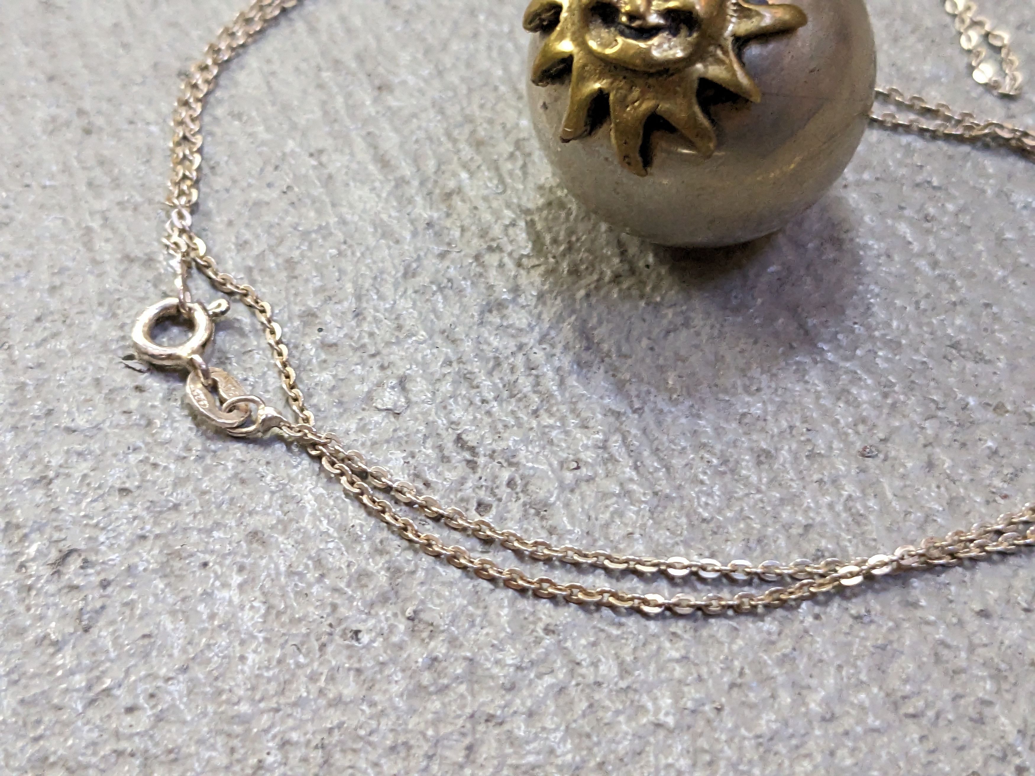 Jewelry Vintage Sterling Silver Sun Pendant Necklace Ball Chime Size ONE SIZE - 5 Thumbnail