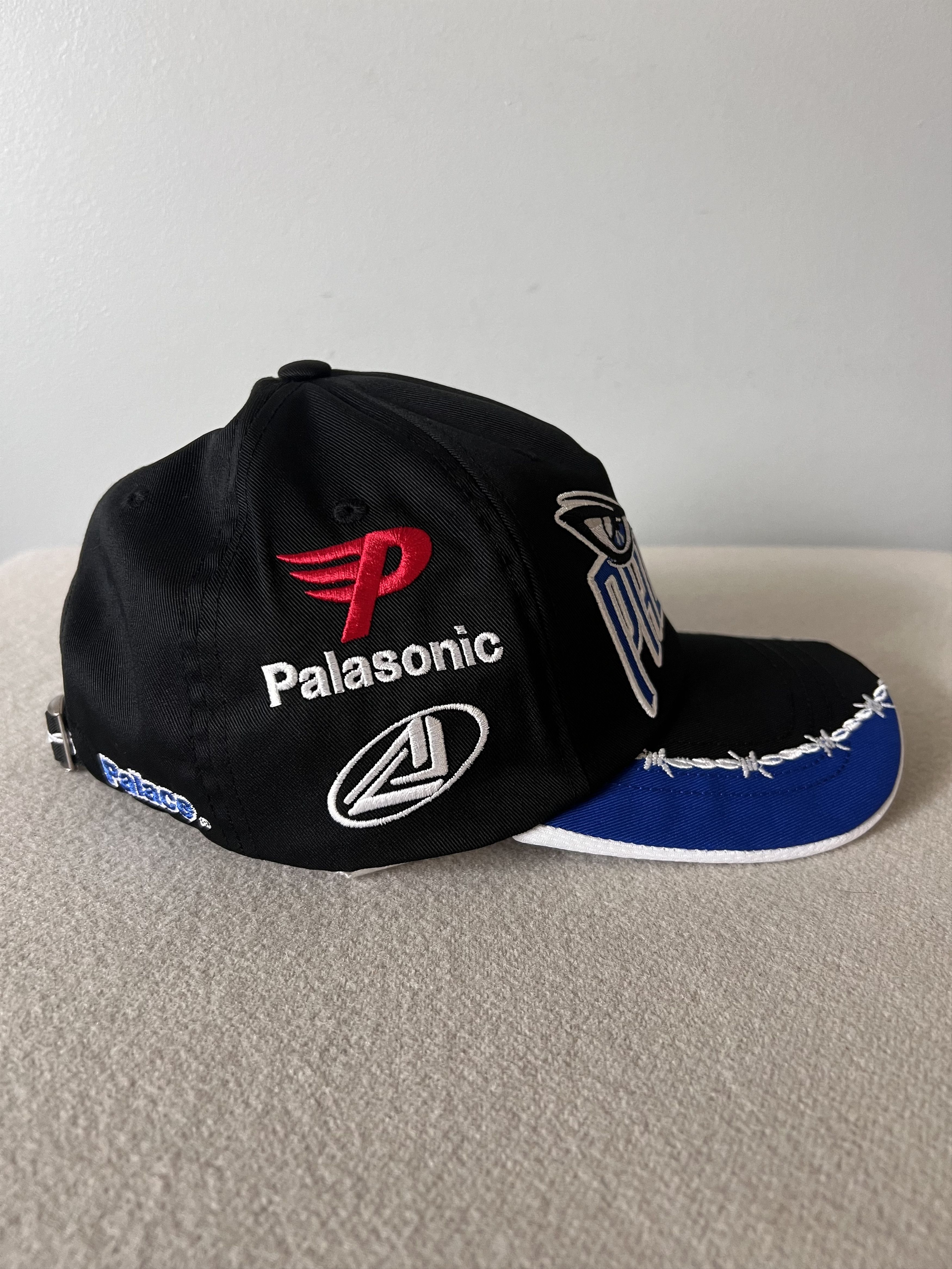 Palace Skateboards Eyes 6 Panel Hat in Black Blue