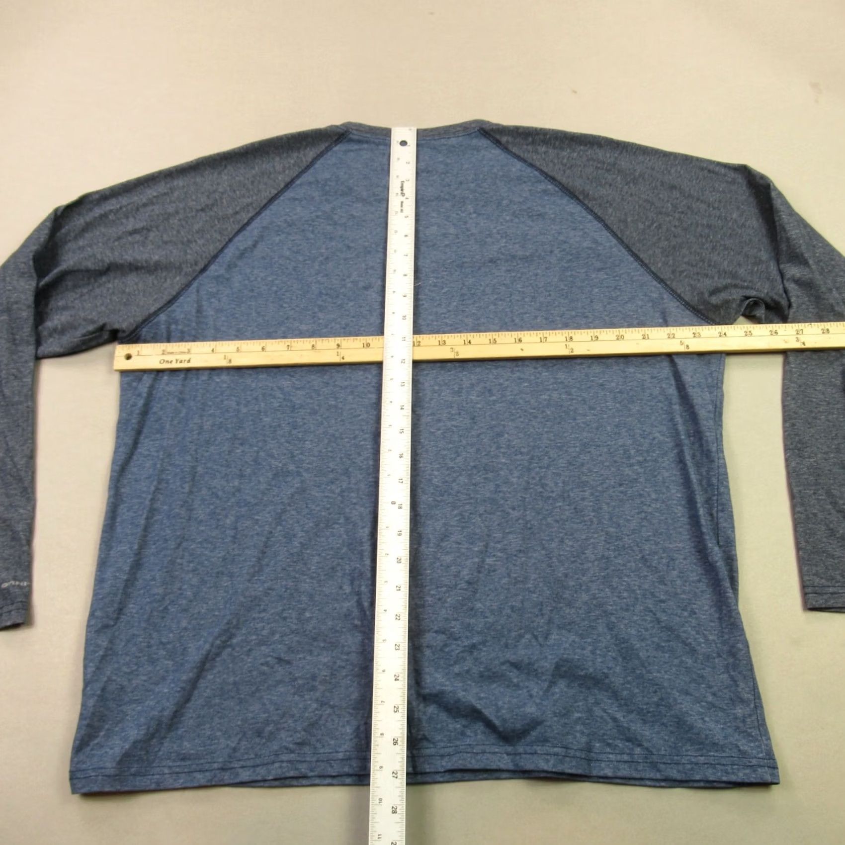 Vintage Columbia Shirt Men XL Long Sleeve Crew Neck blue Lightweight Size US XL / EU 56 / 4 - 7 Thumbnail