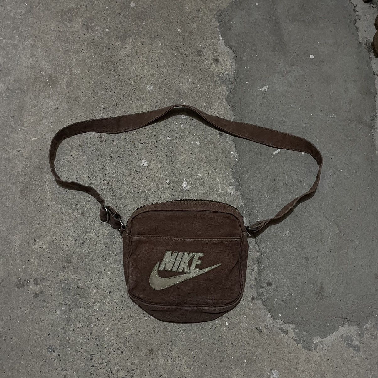 Nike × Vintage Vintage nike bag Size ONE SIZE - 1 Thumbnail