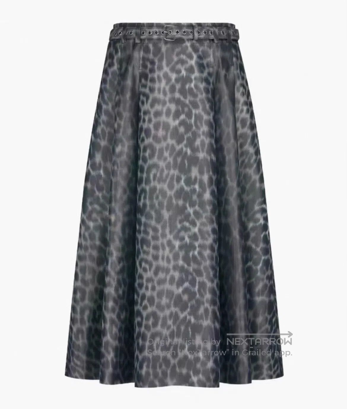 Dior Dior size 34 Silk leopard-print skirt; umbrella-style skir Size 26" / US 2 / IT 38 - 1 Thumbnail