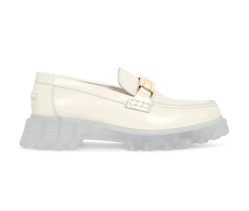 o1bcso1str0324 Loafer in White