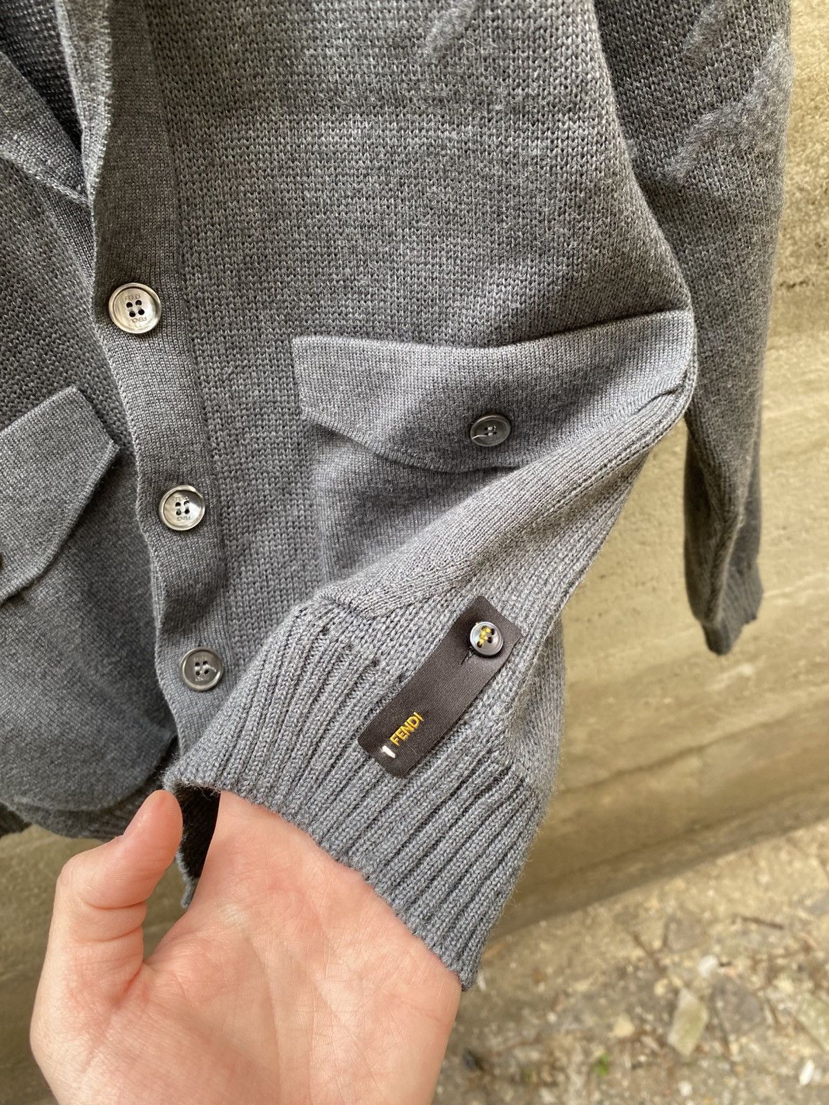 Fendi Fendi grey wool Cardigan with pocket details Strickjacken Size S / US 4 / IT 40 - 8 Thumbnail