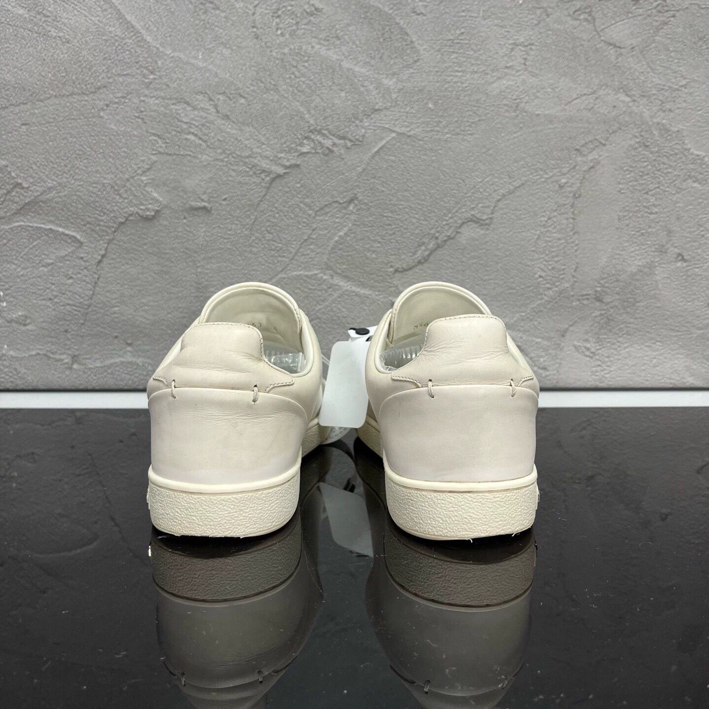 Louis Vuitton LV metallic buckle white sneakers EUR 36 95 New Size US 5 / IT 35 - 5 Thumbnail