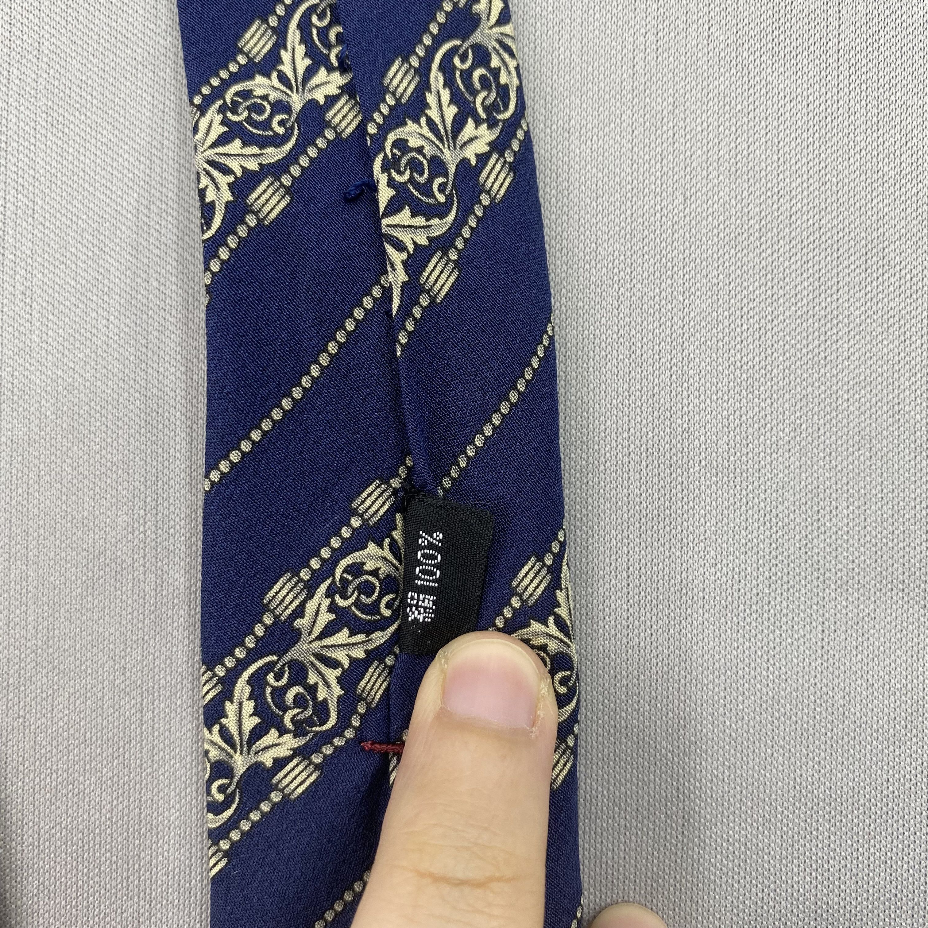 Japanese Brand Vintage Christian Dior SILK Necktie Cravate Pure Silk Size ONE SIZE - 7 Thumbnail
