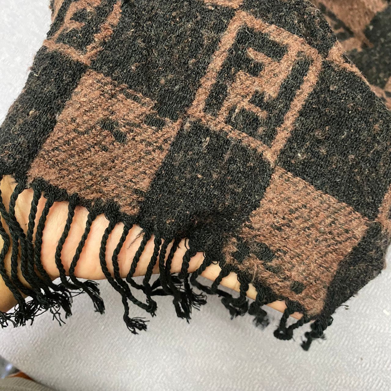 Fendi Vintage Fendi Paris Wool Scarf Size ONE SIZE - 4 Thumbnail