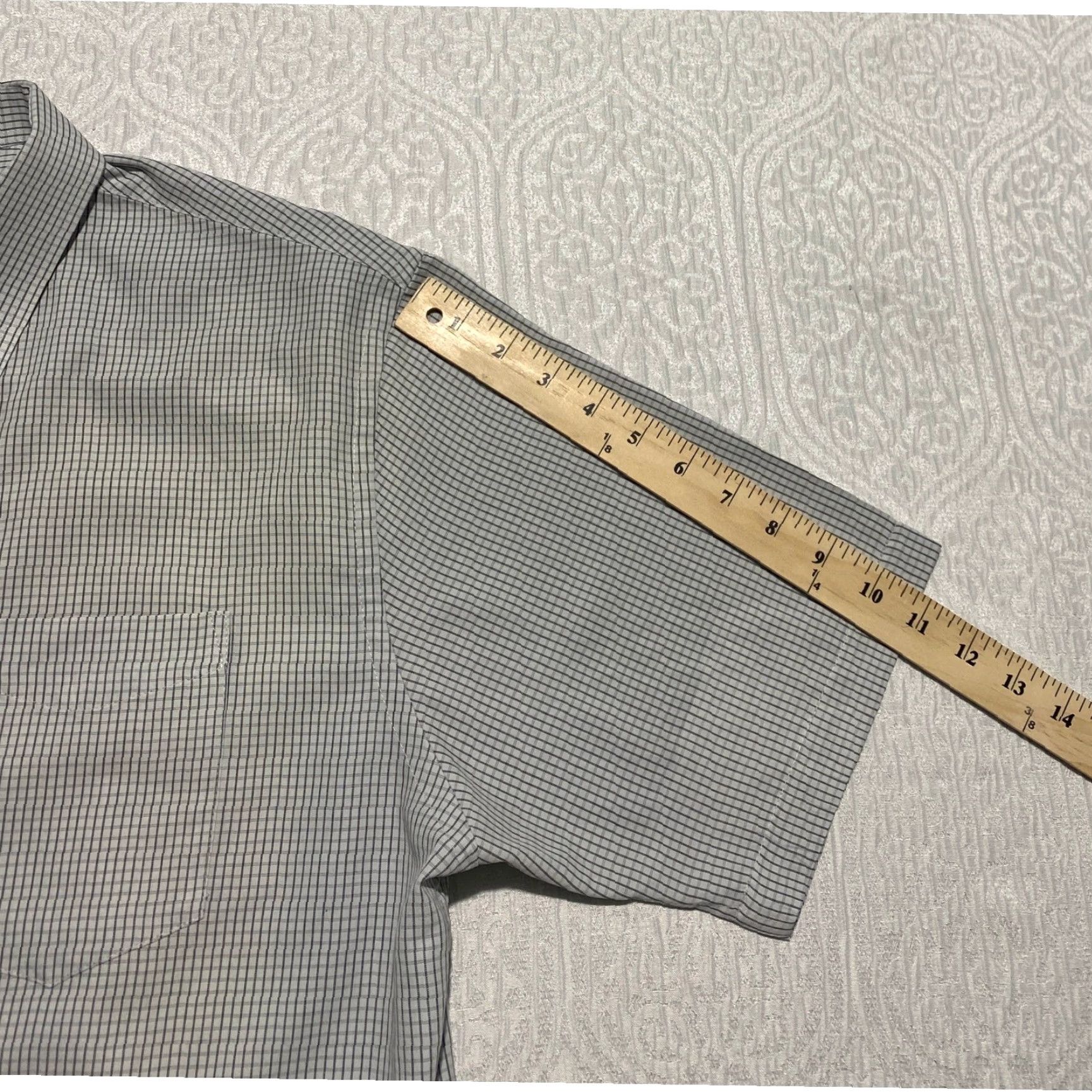 Croft & Barrow Croft & Barrow Mens L Short Sleeve Button Down Shirt Gingham Pattern Size US L / EU 52-54 / 3 - 6 Thumbnail