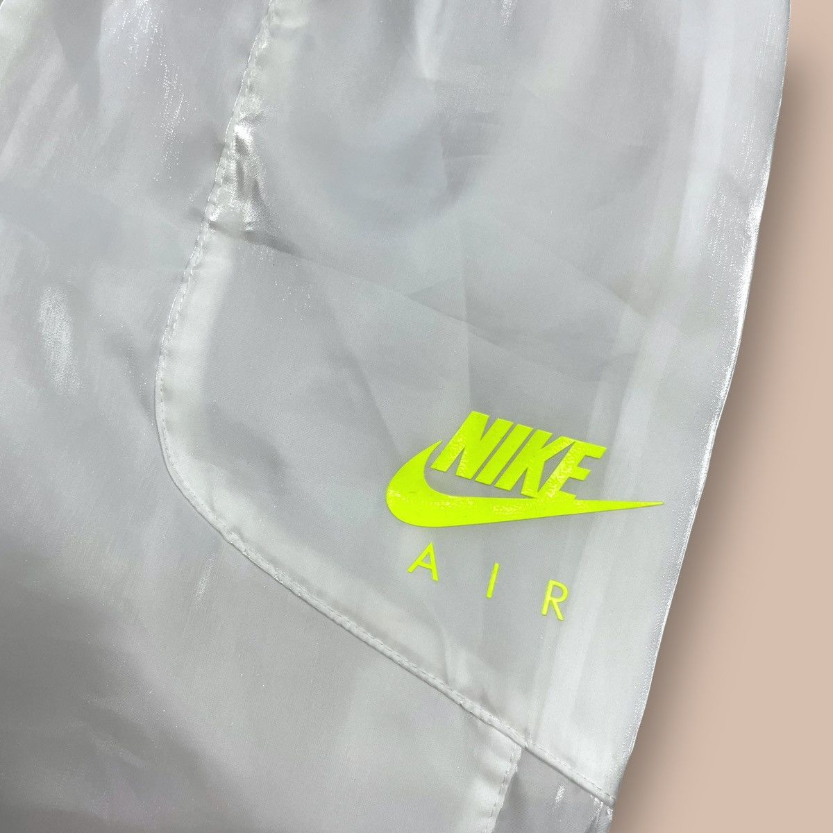 Nike NIKE WMNS SHEEN AIR PANTS Size US 26 / EU 42 - 7 Thumbnail
