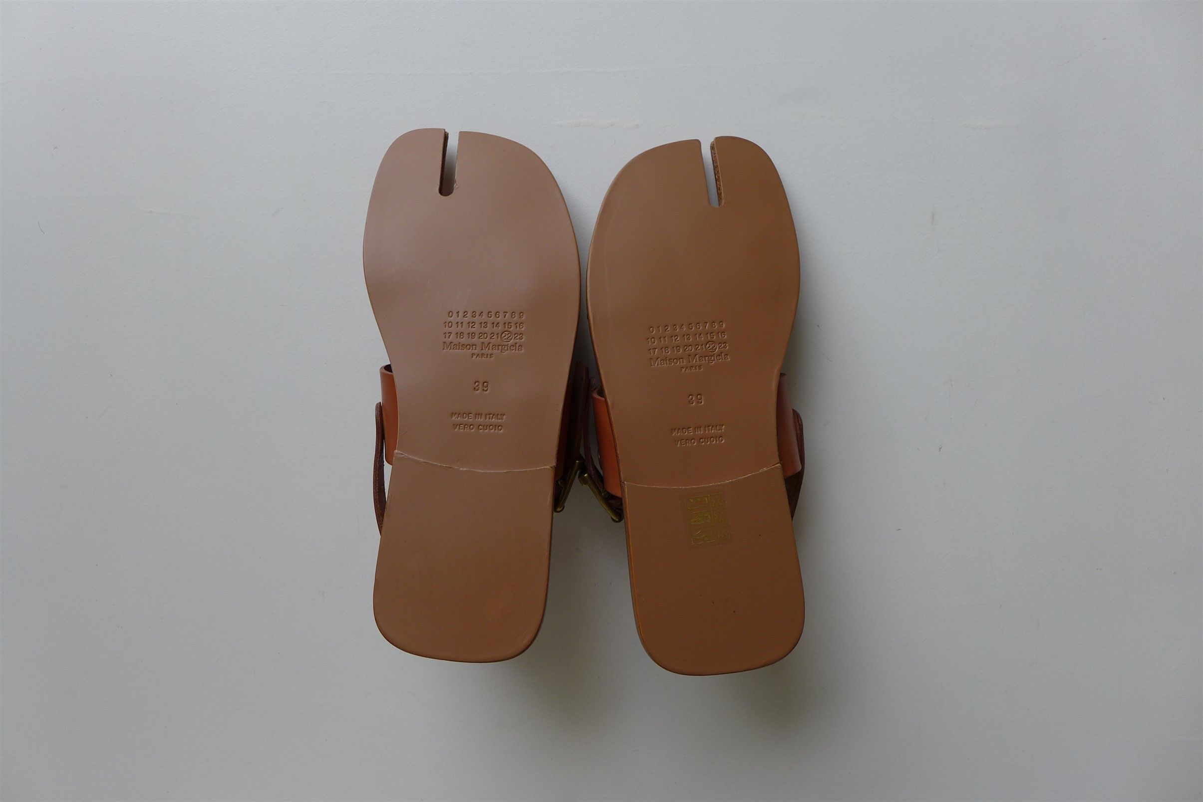 Maison Margiela *Size 39* Margiela Tabi Sandals - Brown Calf Leather Size US 6 / IT 36 - 18 Thumbnail