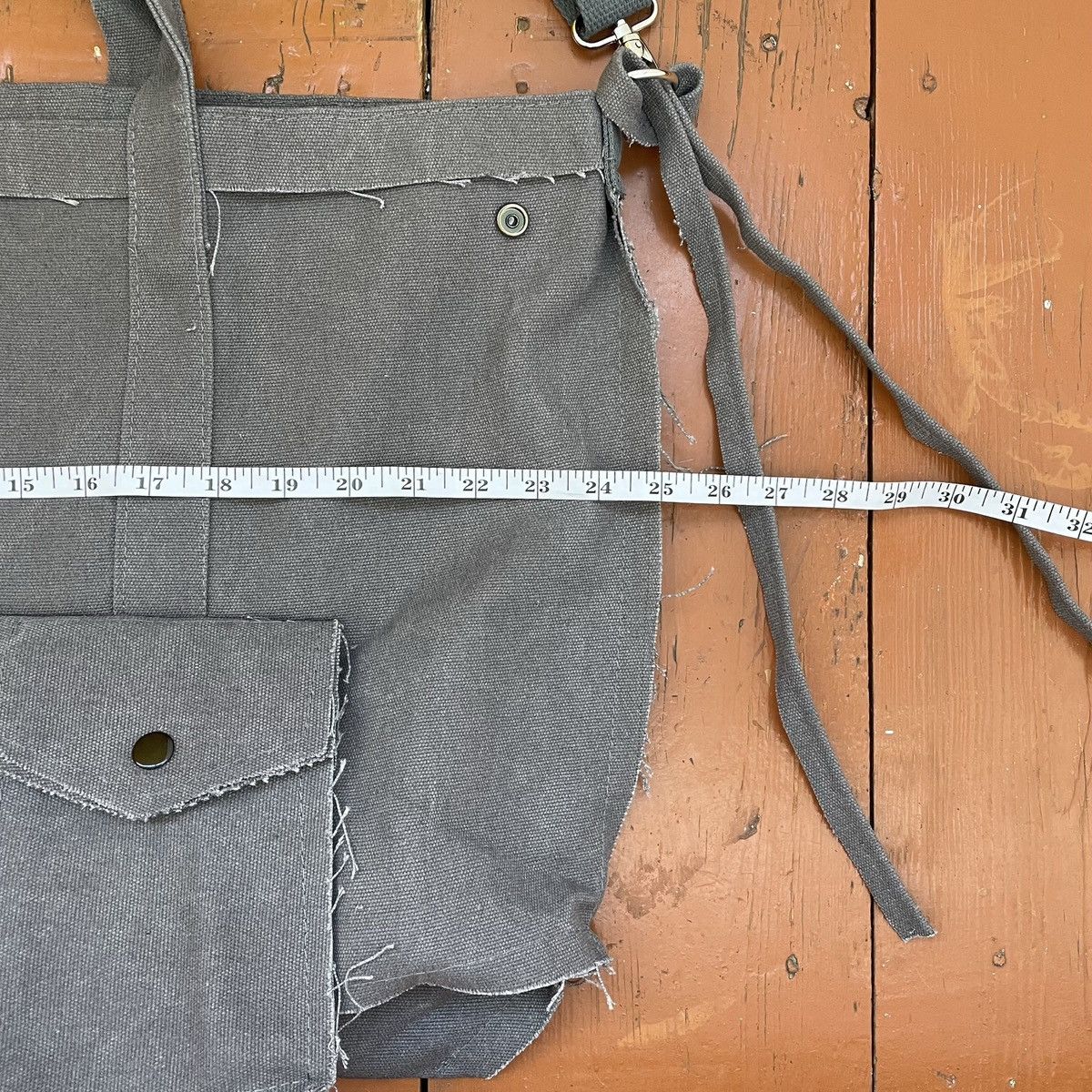 Japanese Brand × Vintage 🕸🕷 Vintage Sling Crossbody Bag Size ONE SIZE - 9 Thumbnail