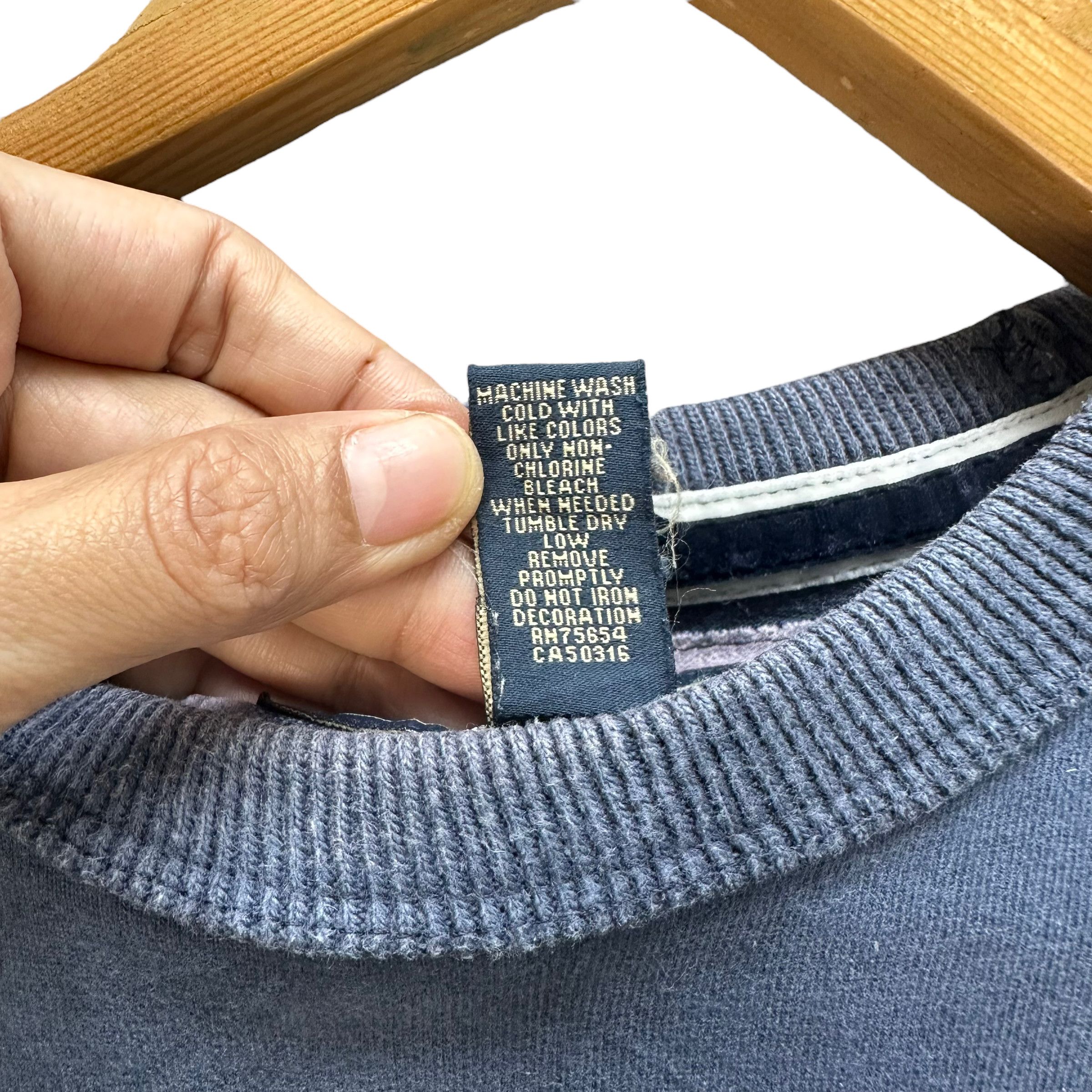 Abercrombie & Fitch AMBERCROMBIE BIG LOGO SWEATER #7770-170 Size US L / EU 52-54 / 3 - 9 Thumbnail