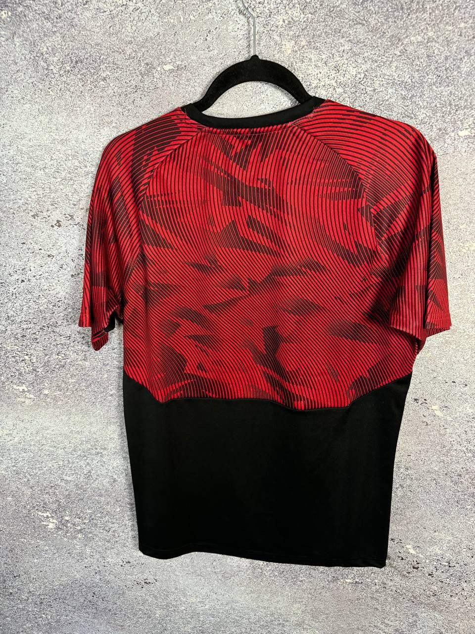 Puma × Vintage Vintage AC Milan 2018/19 Puma Limited Soccer Jersey Size US S / EU 44-46 / 1 - 3 Thumbnail