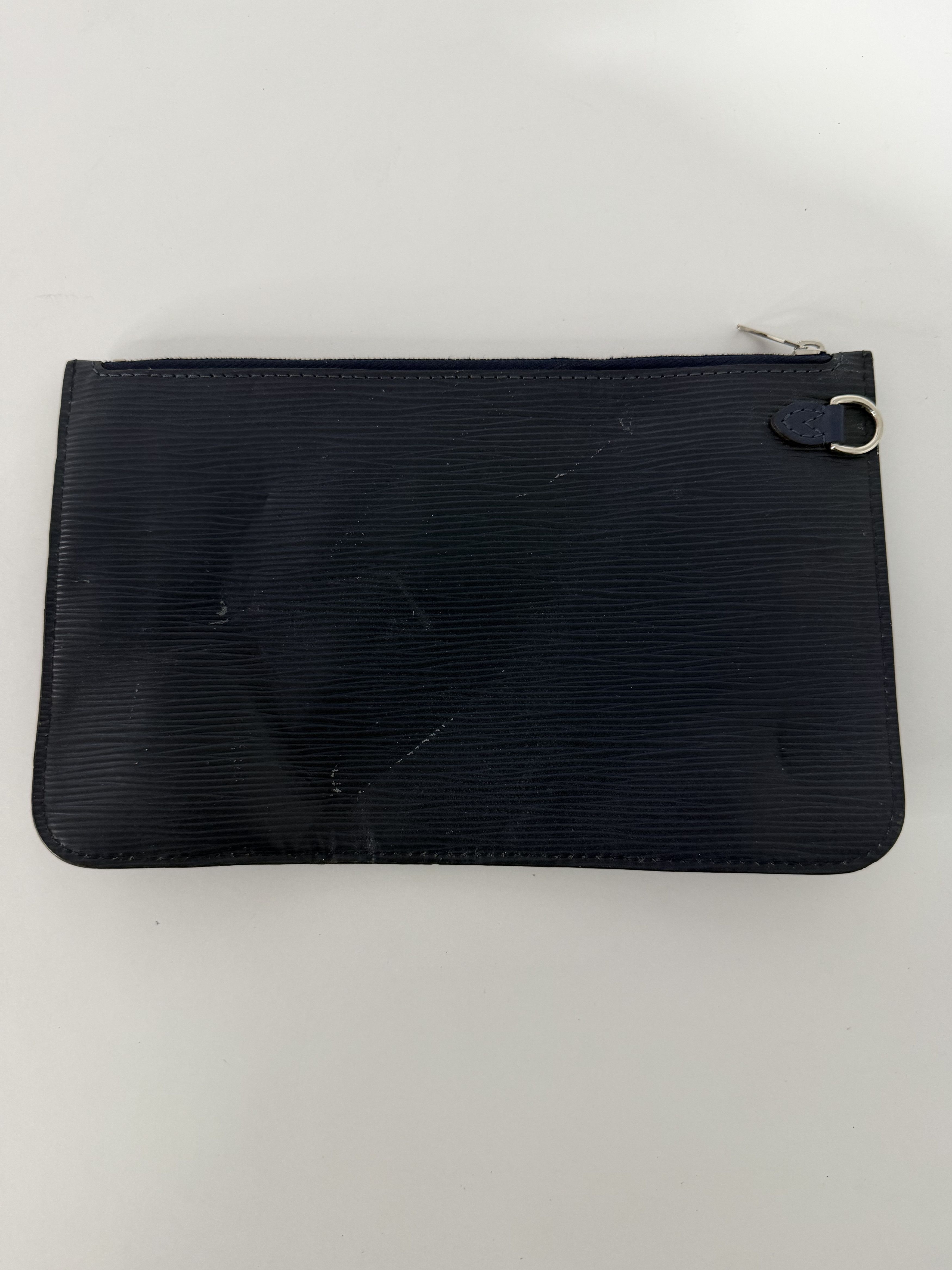 Louis Vuitton Louis Vuitton Epi Leather Neverfull Pouch Navy Size ONE SIZE - 3 Thumbnail