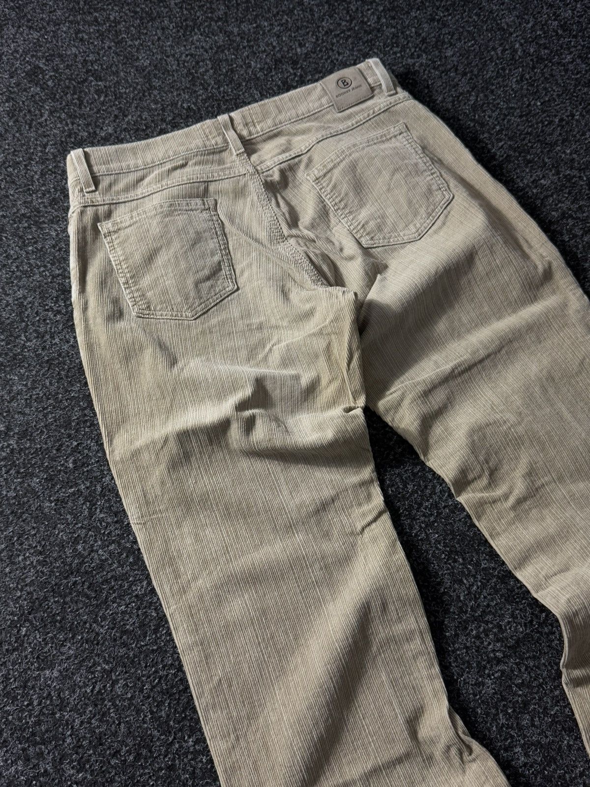 Bogner × Japanese Brand Vintage 90s style velvet Bogner Y2K sweatpants casual pants Size US 30 / EU 46 - 14 Thumbnail