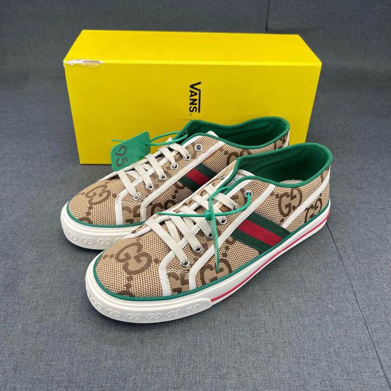 Gucci Gucci Tennis 1977 Casual Sneakers for Men 0079 Size US 9.5 / EU 42-43 - 1 Thumbnail