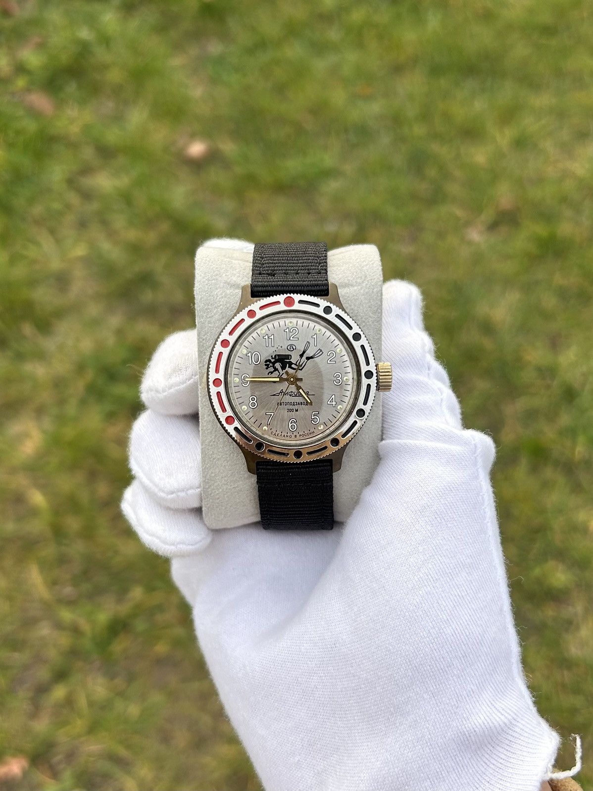 Vintage Vintage Watch Vostok Amphibia Automatic Mechanical 1990s Size ONE SIZE - 10 Thumbnail