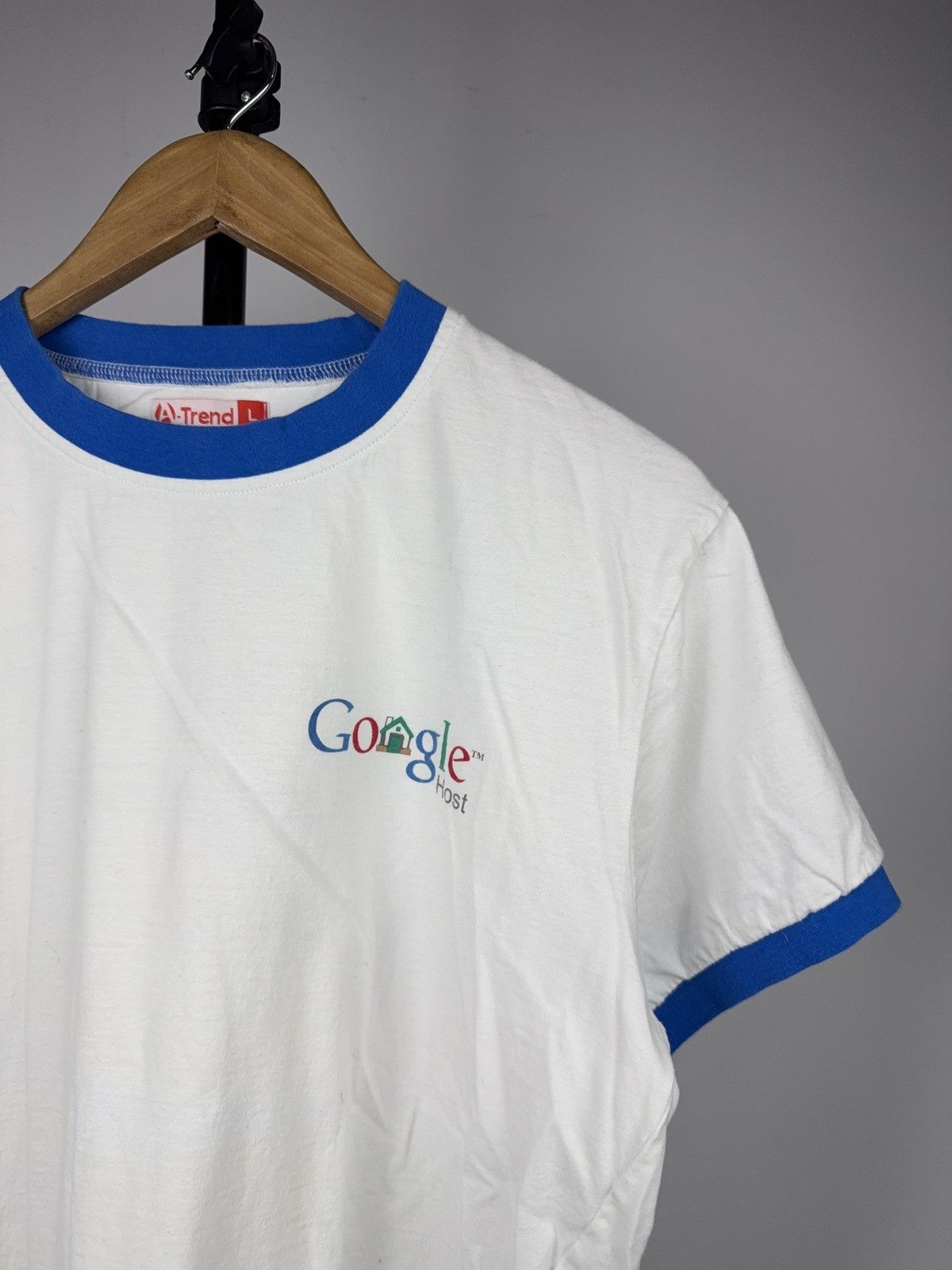 Vintage 00s Retro Google Host Promo Ringer T-Shirt Travel the World Size US S / EU 44-46 / 1 - 3 Thumbnail