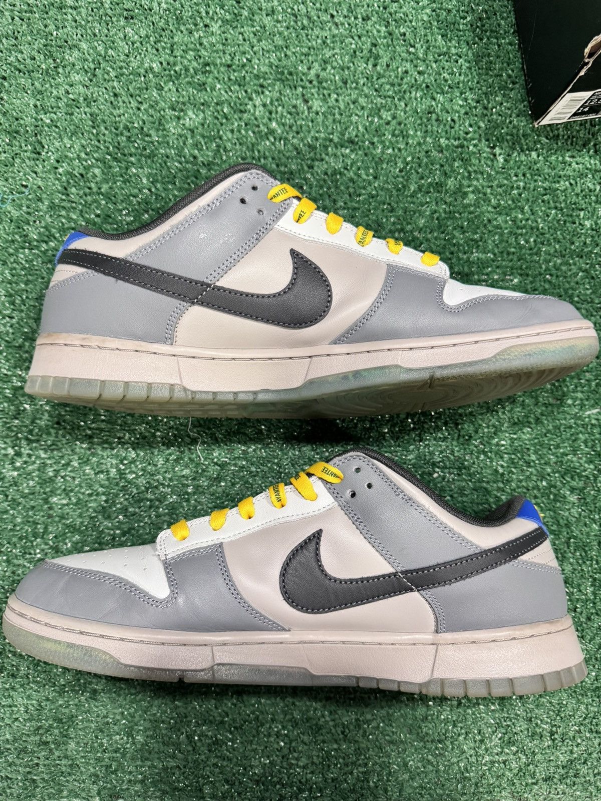 Nike Nike dunk low att north Carolina clean size 12.5 Size US 12.5 / EU 45-46 - 2 Thumbnail