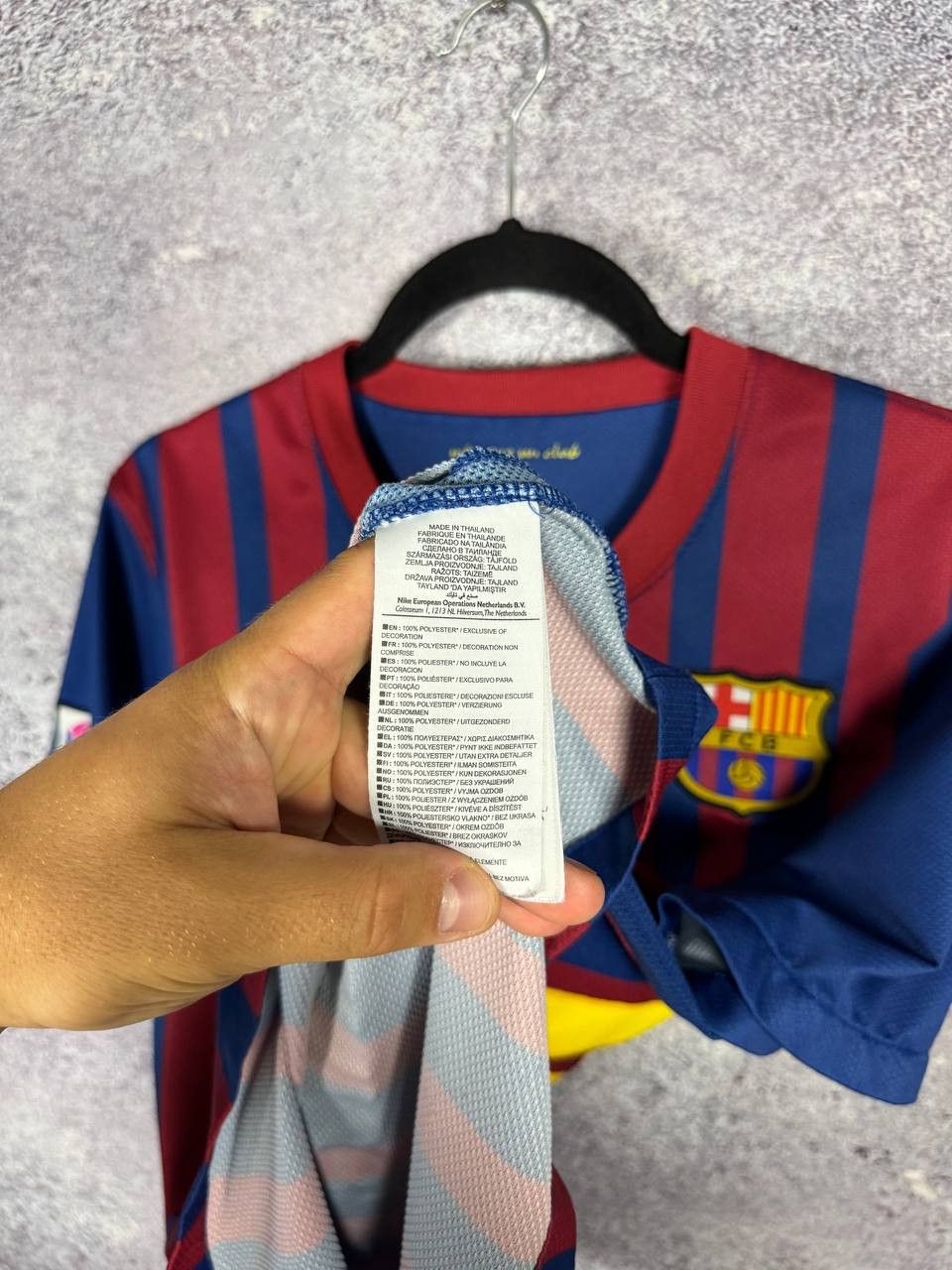 Nike MESSI FC Barcelona 2011/12 Nike Authentic Soccer Jersey S sz Size US S / EU 44-46 / 1 - 11 Thumbnail