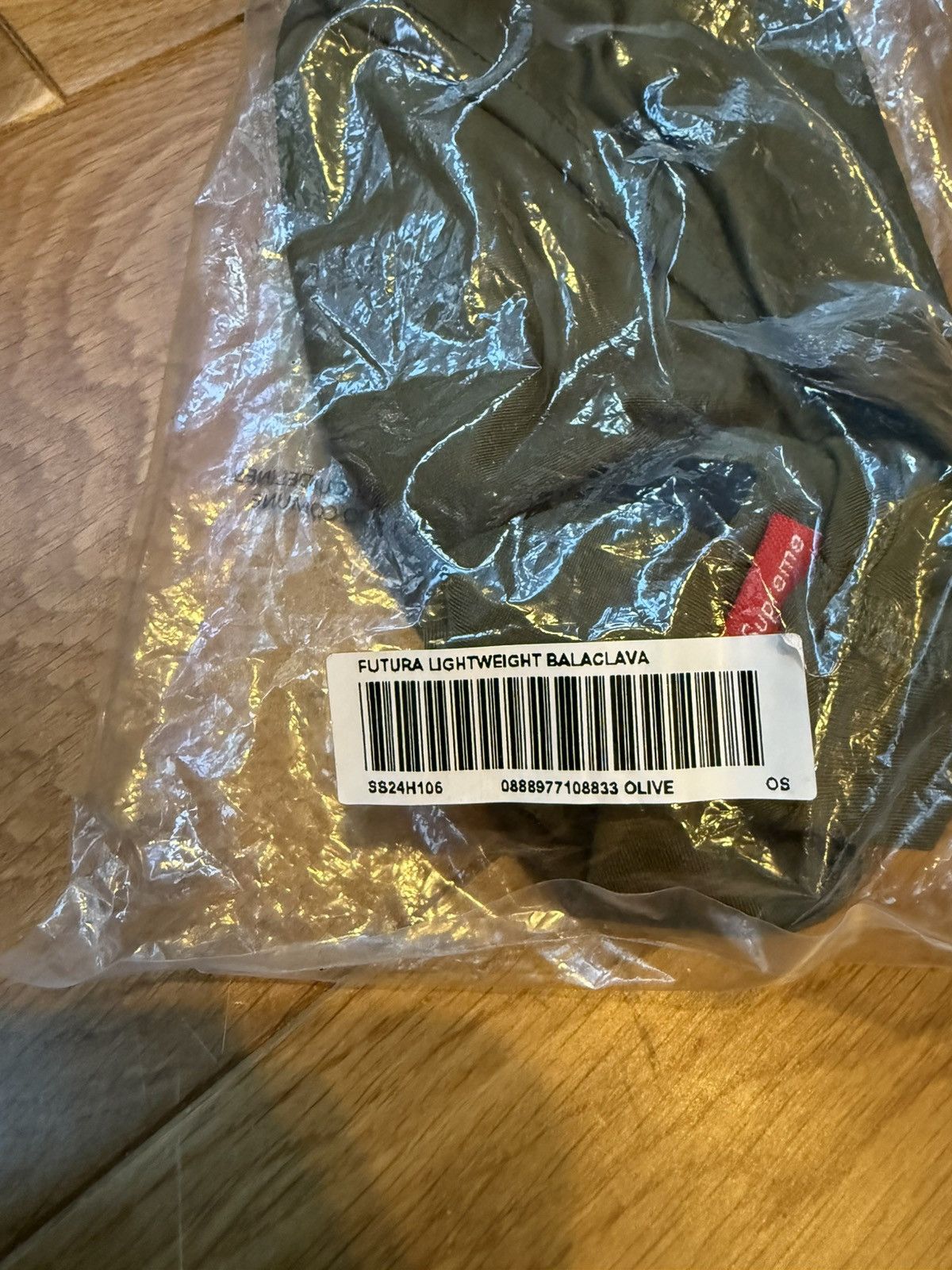 Futura × Supreme Supreme Futura Lightweight Balaclava “Olive” SS24 Size ONE SIZE - 4 Thumbnail