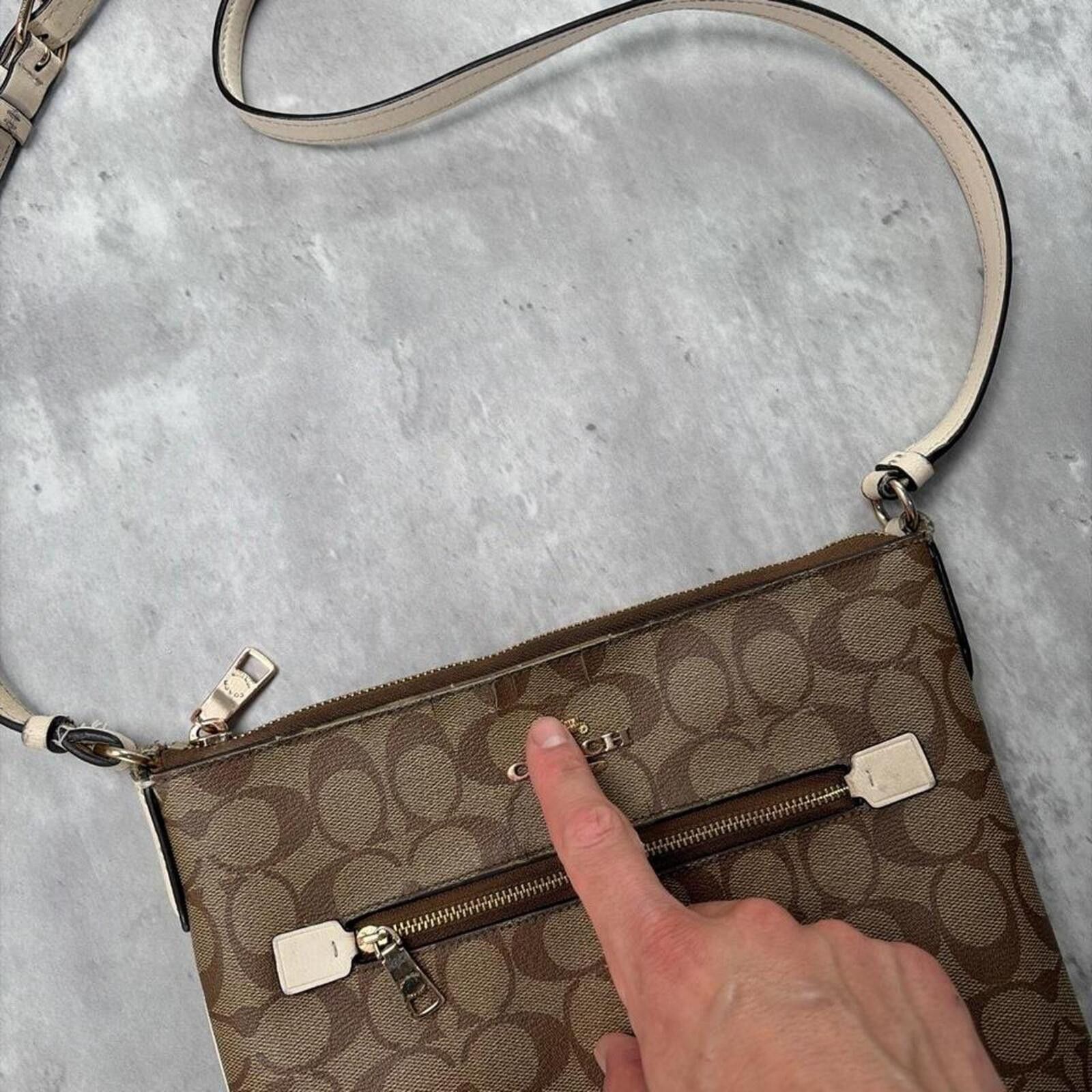 Coach Y2K Brown Coach Signature C Distressed Grunge Crossbody Bag Size ONE SIZE - 4 Thumbnail