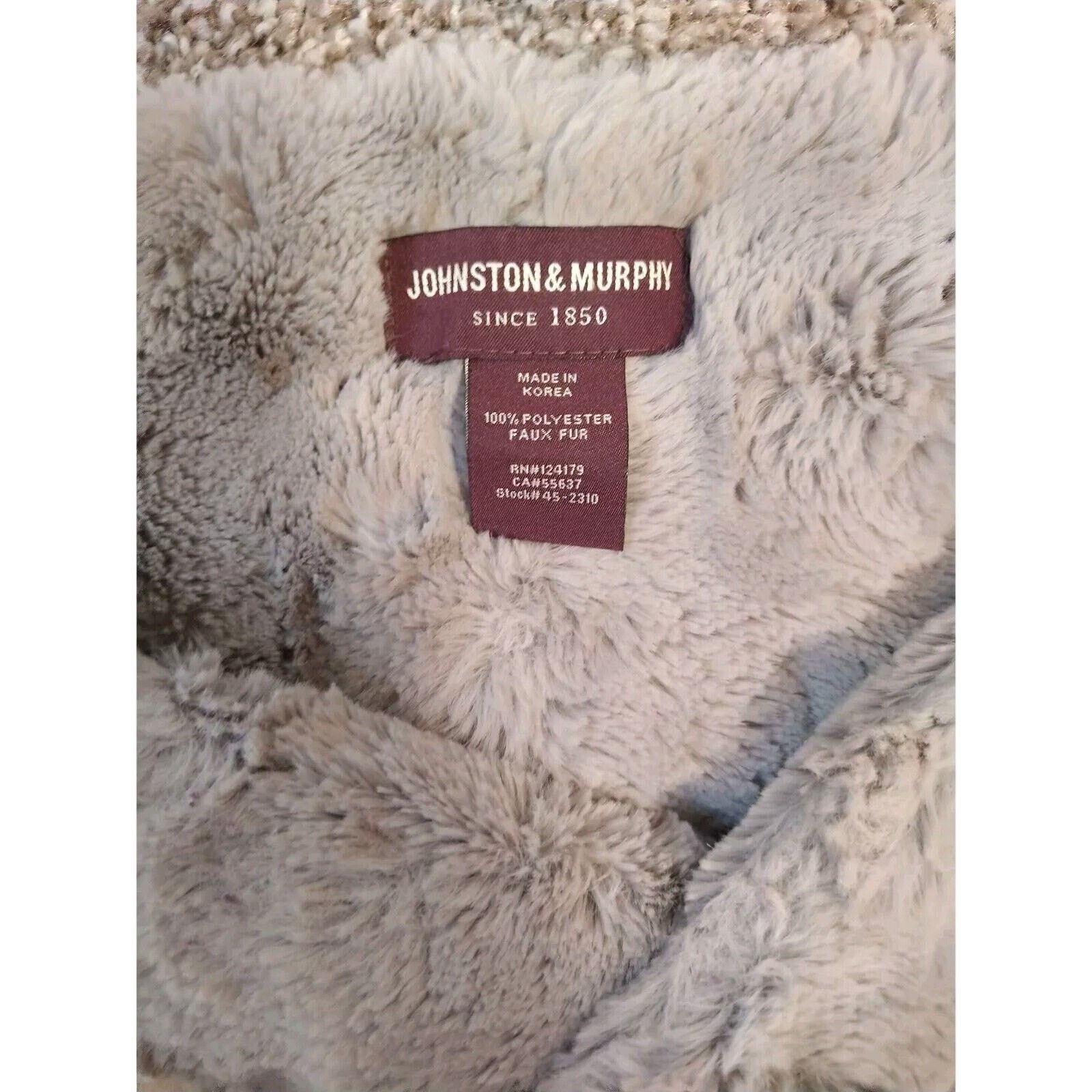 Other Johnston & Murphy Infinity Scarf Polyester Faux Fur. Size XS / US 0-2 / IT 36-38 - 2 Thumbnail
