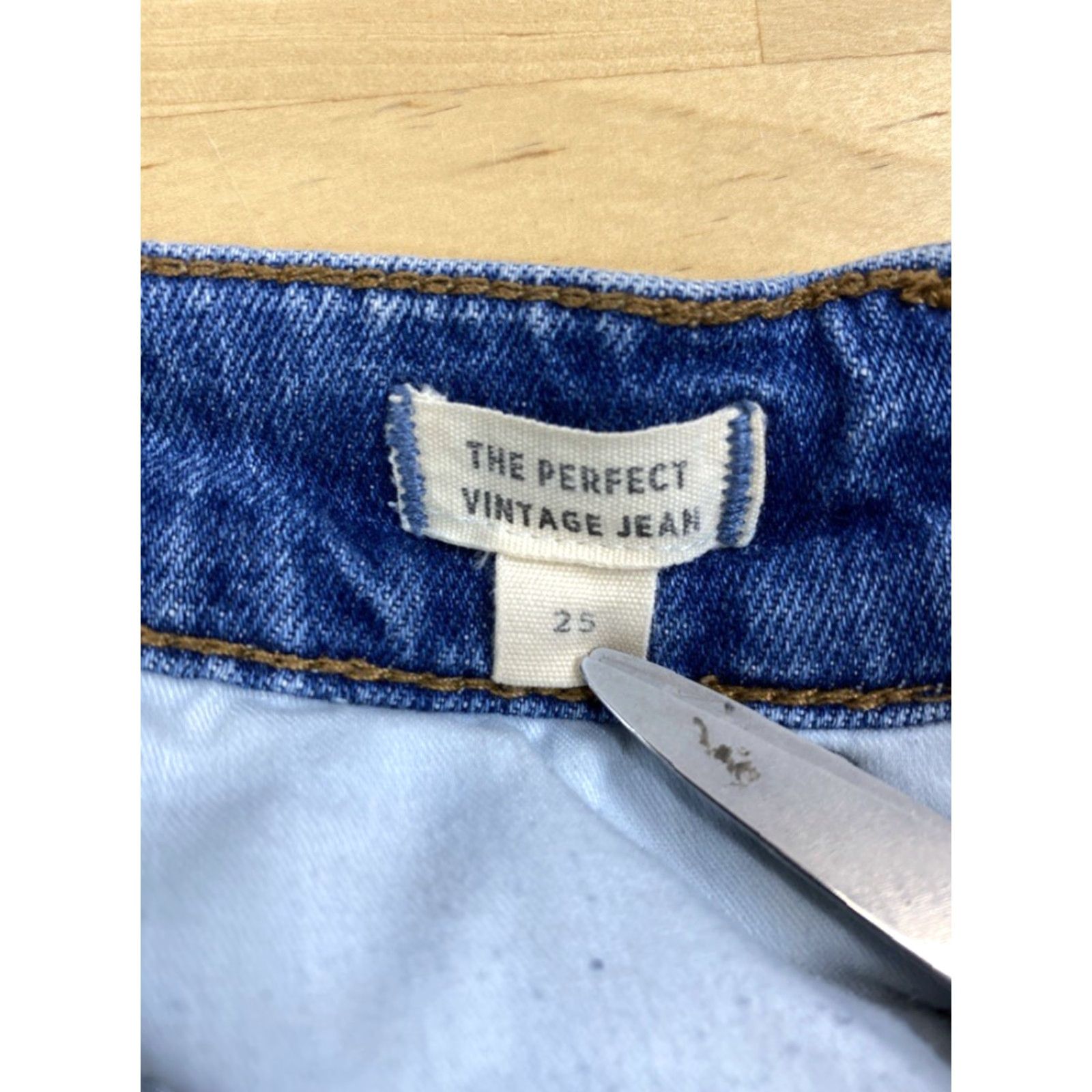 Madewell Madewell Jeans The Perfect Vintage Jean Blue Denim 29 Regular 5-Pocket Distressed Button Zip Belt Loops Size 29" - 6 Thumbnail