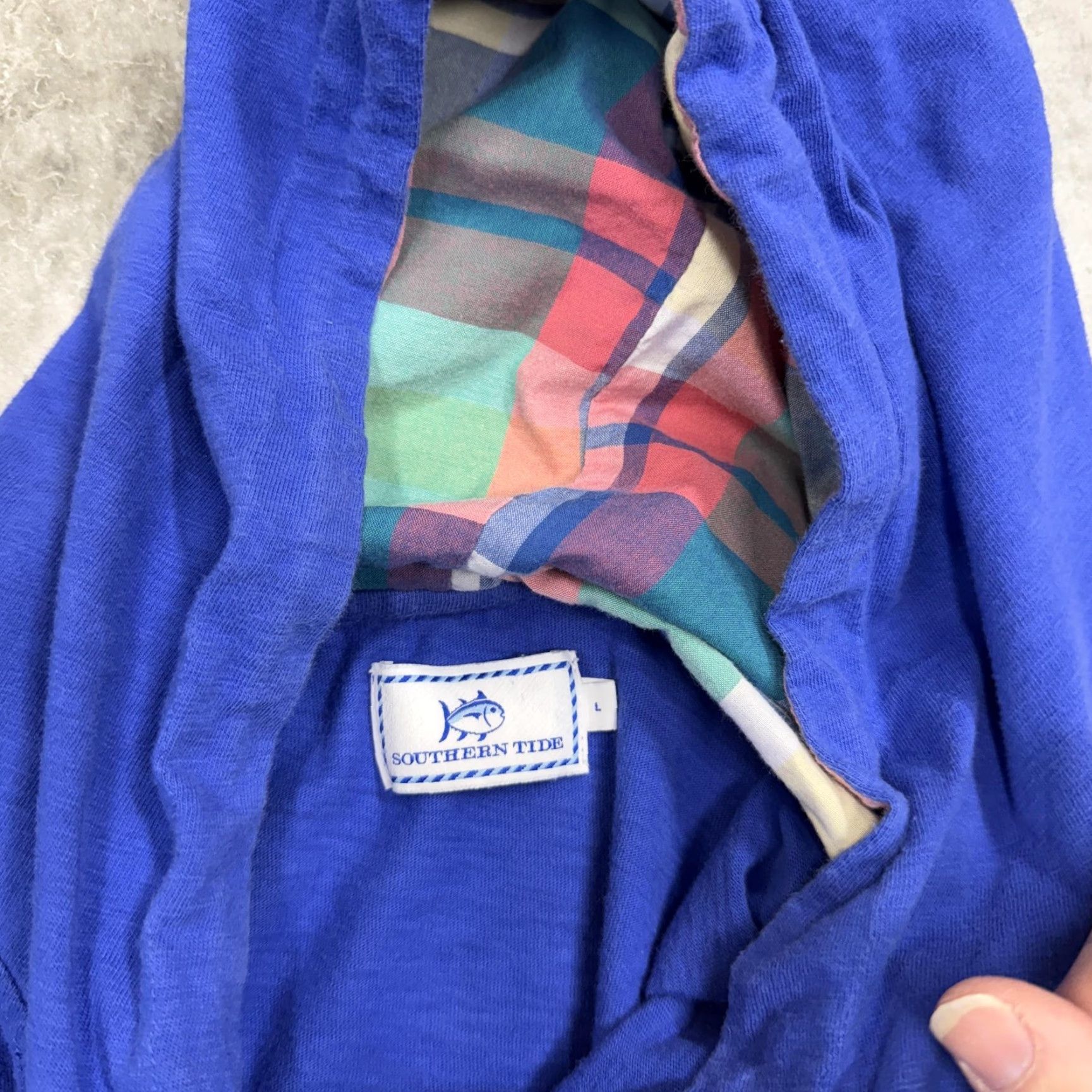 Southern Tide Southern Tide Hoodie Mens Large Blue Henley Kangaroo Pocket Lightweight Pullover Size US L / EU 52-54 / 3 - 3 Thumbnail
