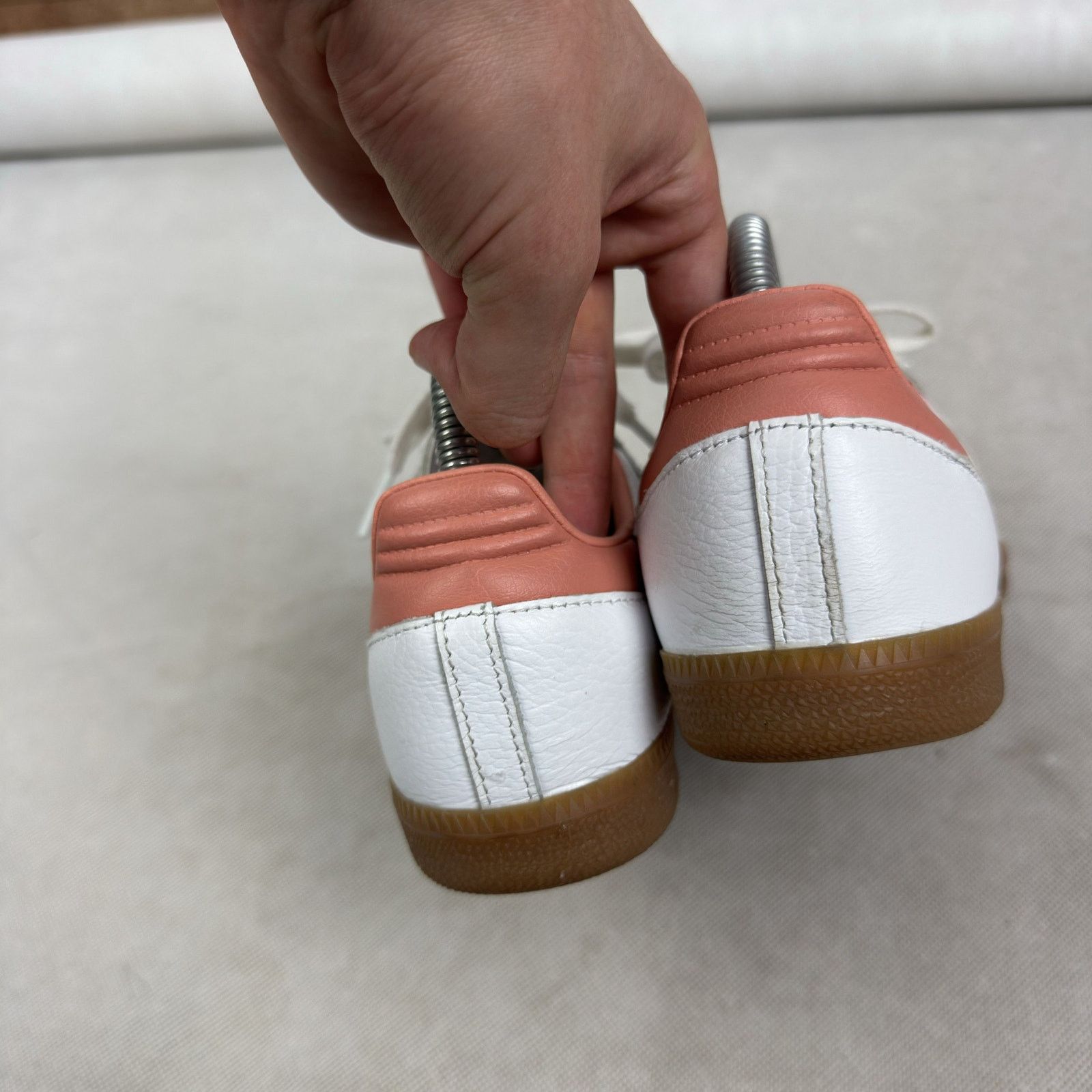 Adidas Adidas Samba IG5932 Women's White Beige Sneakers Shoes 7 Size US 7 / IT 37 - 9 Thumbnail