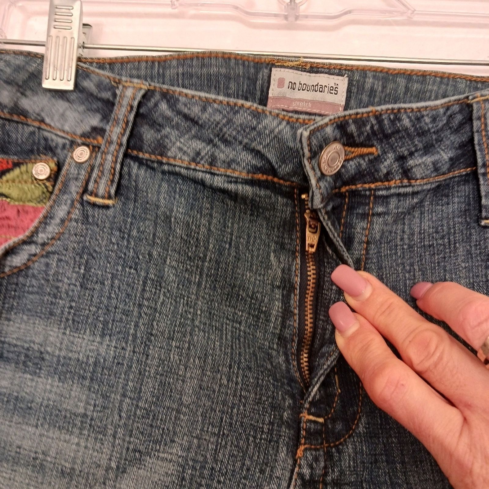 Other No Boundaries Jeans 36 W Blue EMBROIDERED Flare Boho Cottage Size 36" / US 14 / IT 50 - 10 Thumbnail