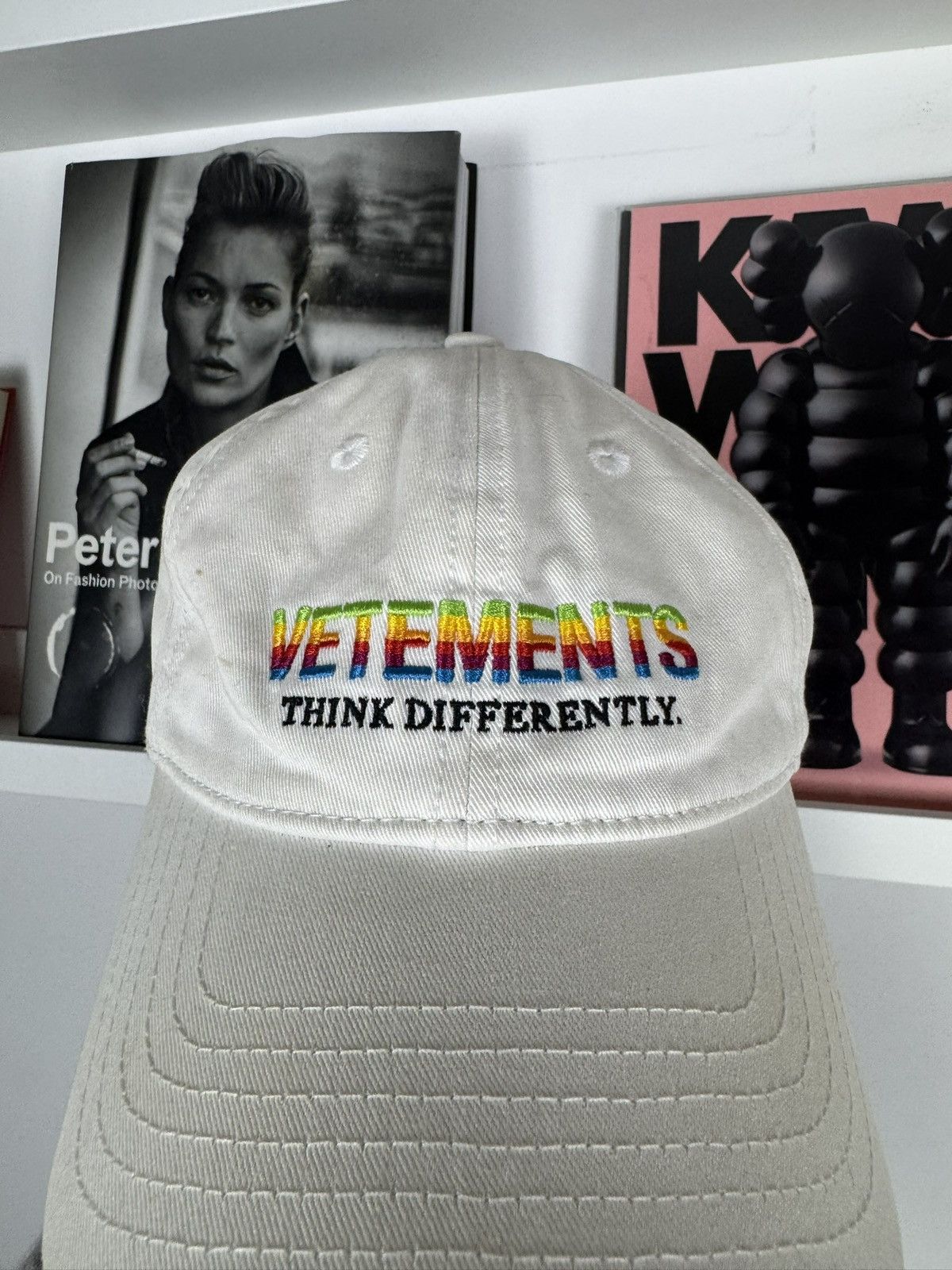 Vetements Vetements think differently cap hat streetwear hype grail Size ONE SIZE - 2 Thumbnail