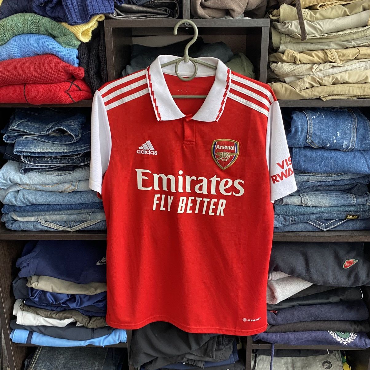 Adidas Mens Adidas Arcenal Emirates 2022 home soccer jersey Size US M / EU 48-50 / 2 - 1 Thumbnail